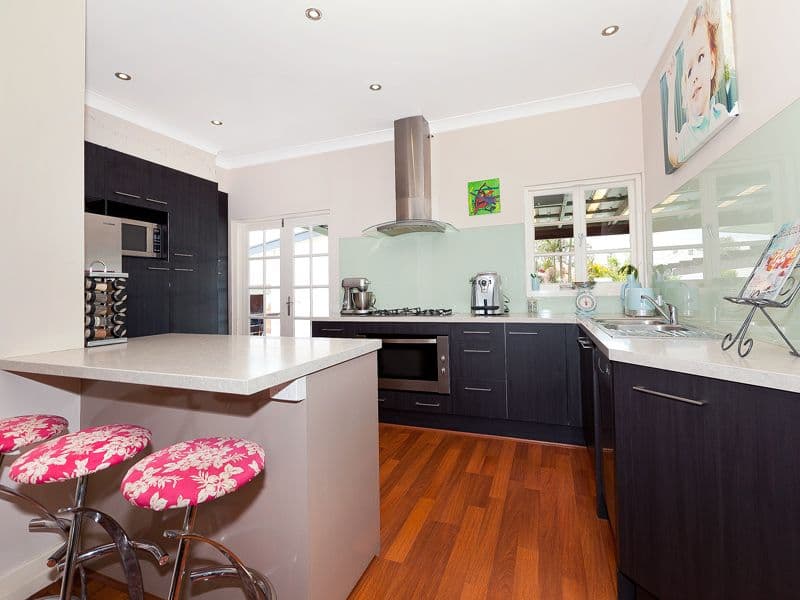 124 Borden Street, SHERWOOD QLD 4075, Sherwood - Thumbnail 2