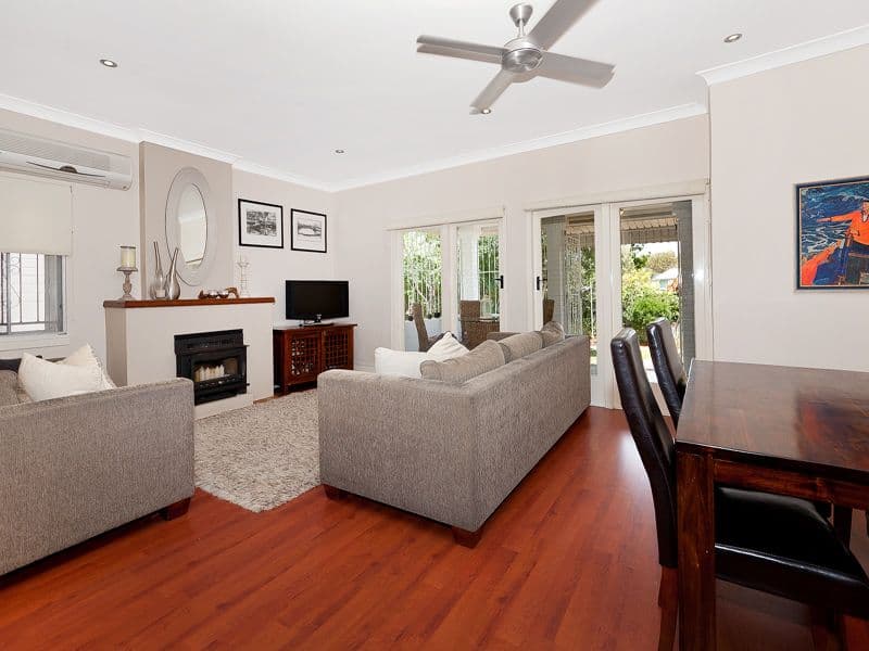 124 Borden Street, SHERWOOD QLD 4075, Sherwood - Thumbnail 3