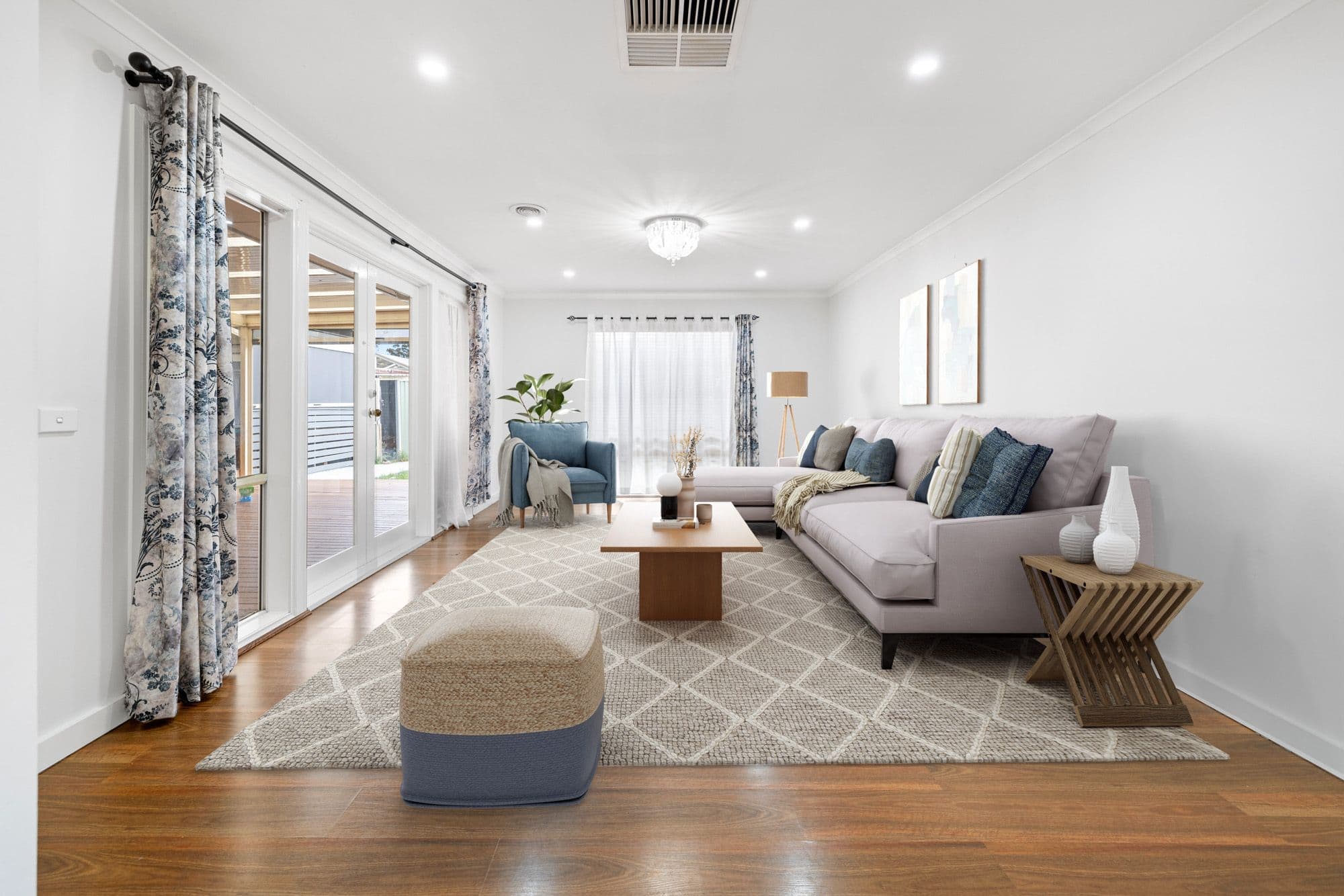 13 Macquarie Drive, Wyndham Vale VIC 3024, Wyndham Vale - Thumbnail 2