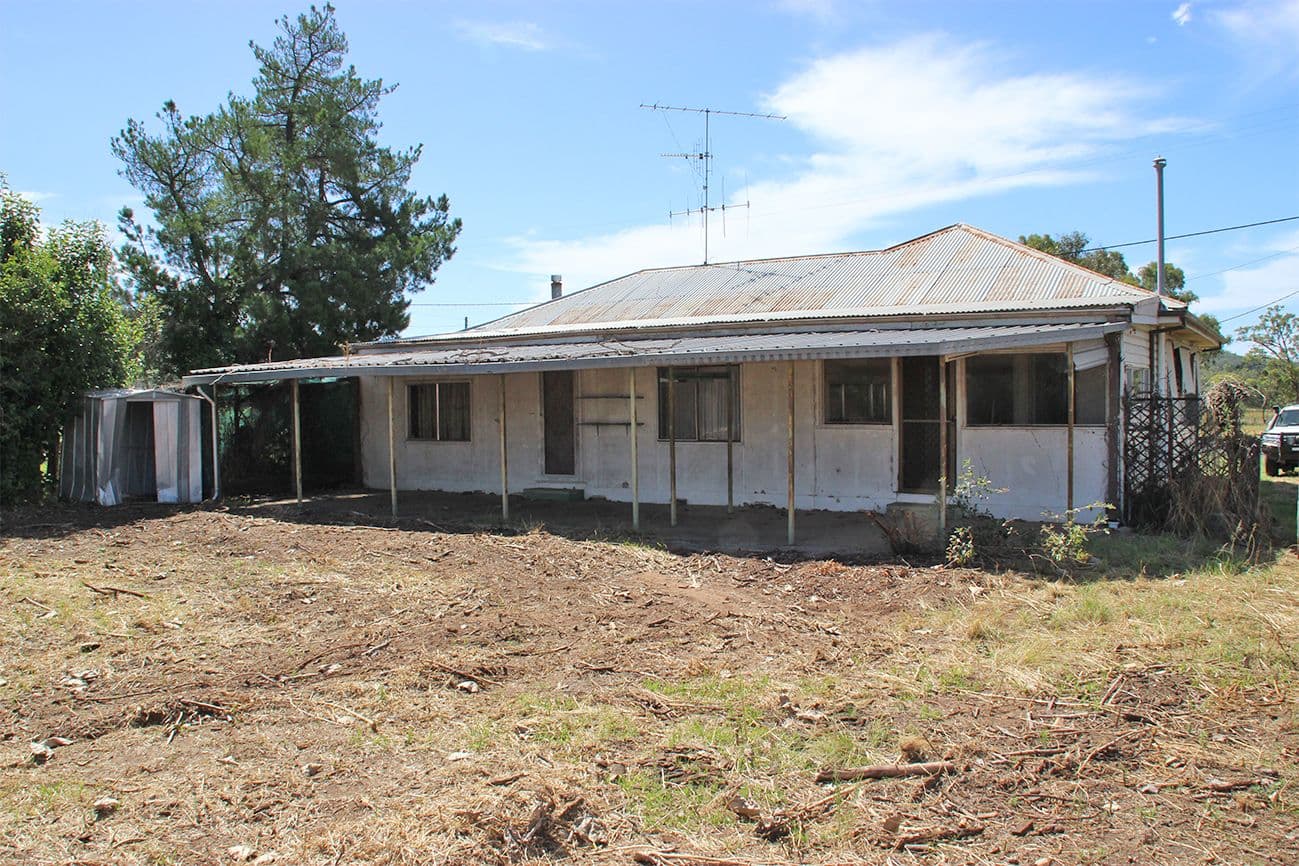 130 DALGARNO Street, Coonabarabran NSW 2357, Coonabarabran - Thumbnail 2