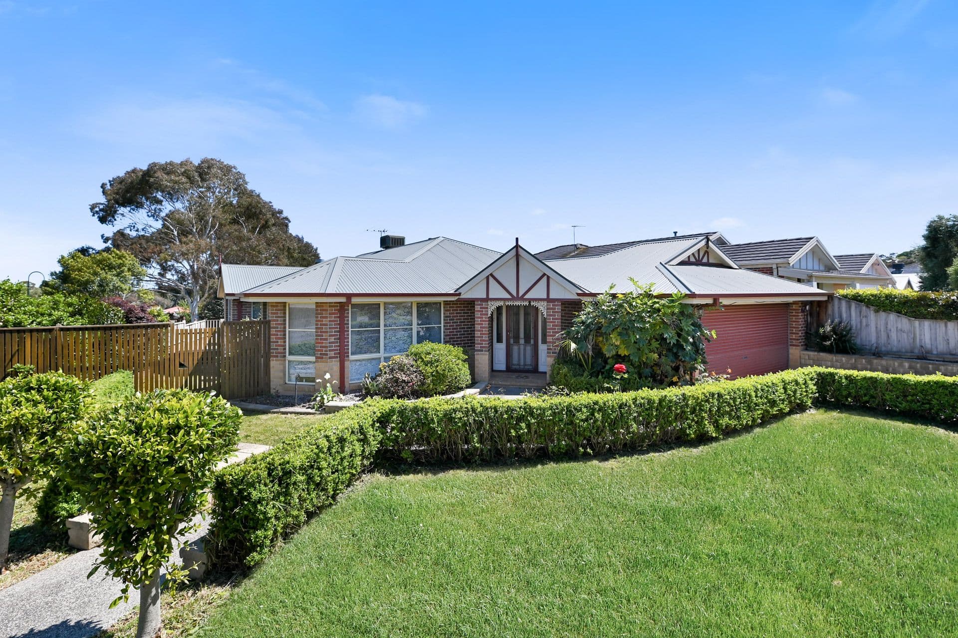 15 Nightingale Crescent, Berwick VIC 3806, Berwick - Thumbnail 2