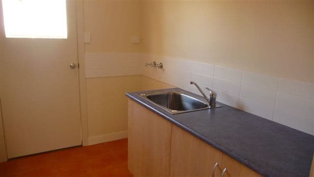 332 Hume Street, CENTENARY HEIGHTS QLD 4350, Centenary Heights - Thumbnail 7