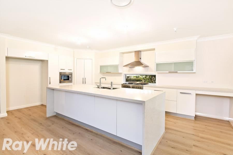 28 Oakland Avenue, Baulkham Hills NSW 2153, Baulkham Hills - Thumbnail 2