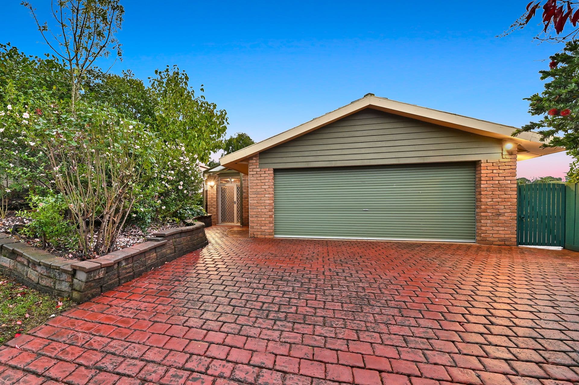 5 Nyon Place, Berwick VIC 3806, Berwick - Thumbnail 3