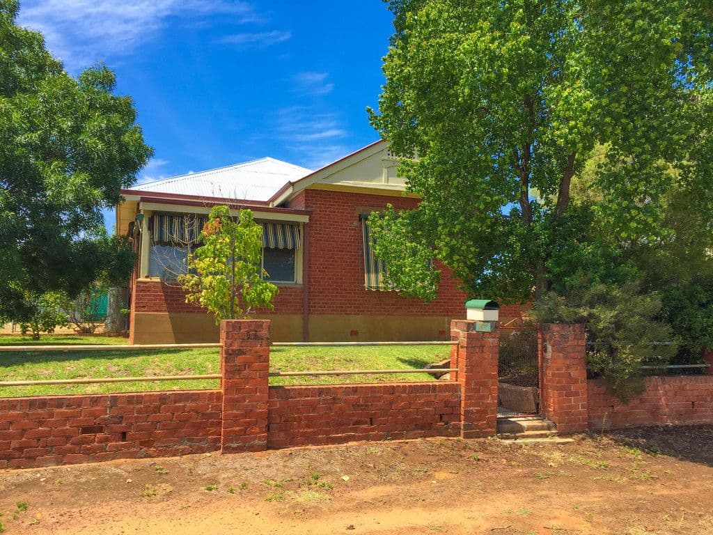 37 Cadell Street, Narrandera - Thumbnail 6