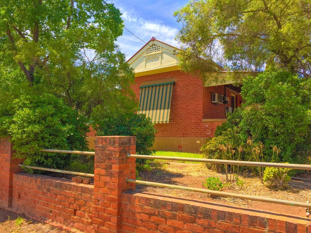 37 Cadell Street, Narrandera - Thumbnail 8