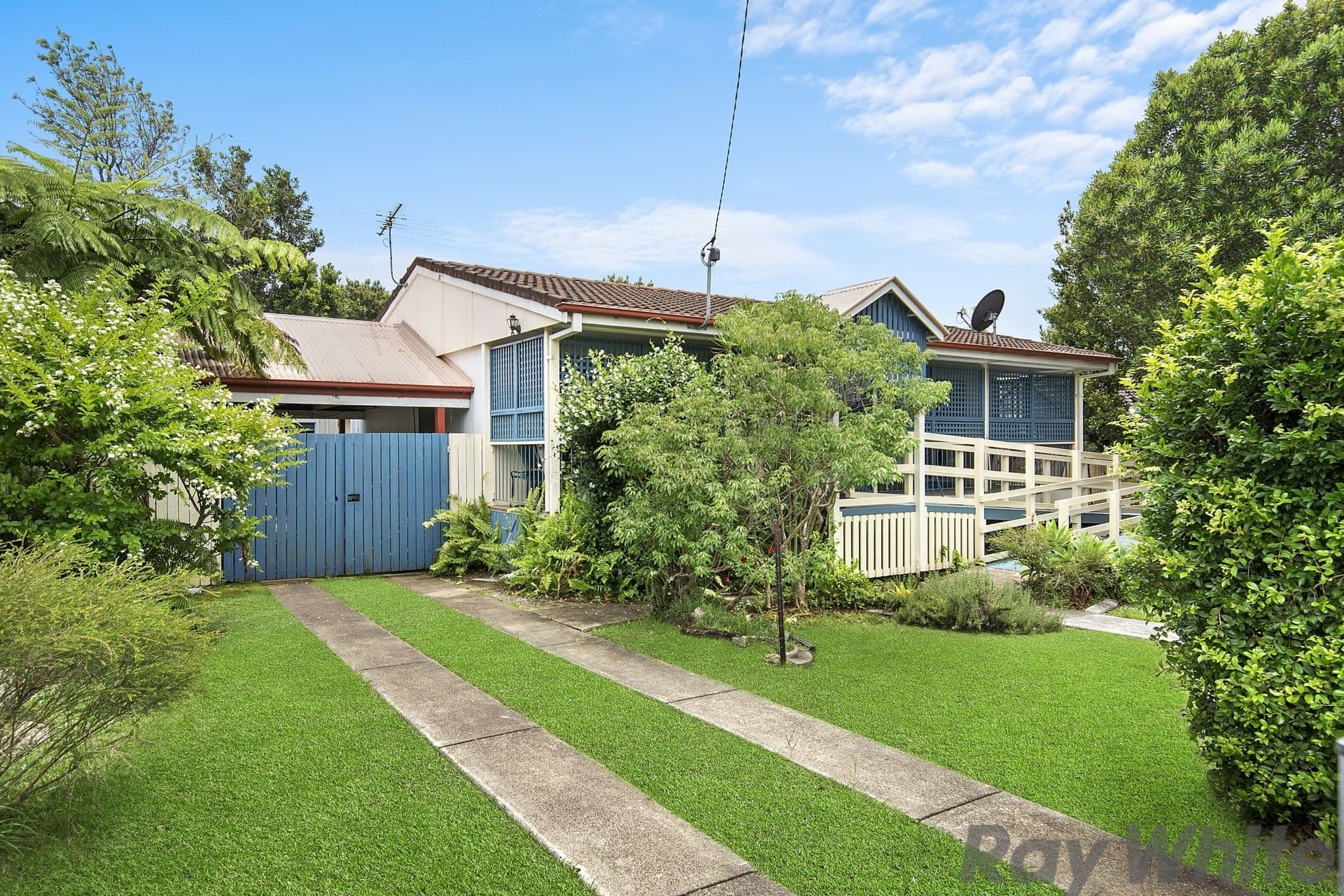 11 Fredan Road, Deception Bay QLD 4508, Deception Bay - Thumbnail 2