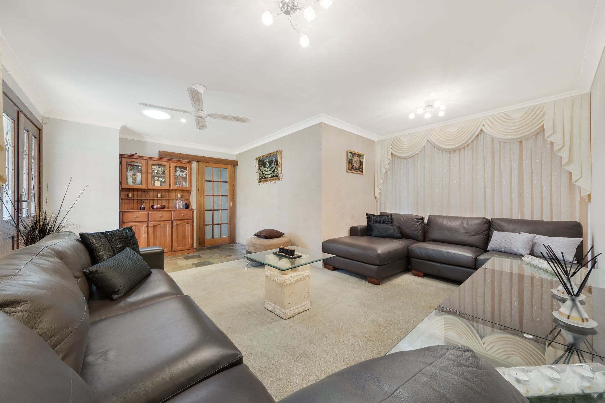 62 Fenton Crescent, Minto - Thumbnail 3