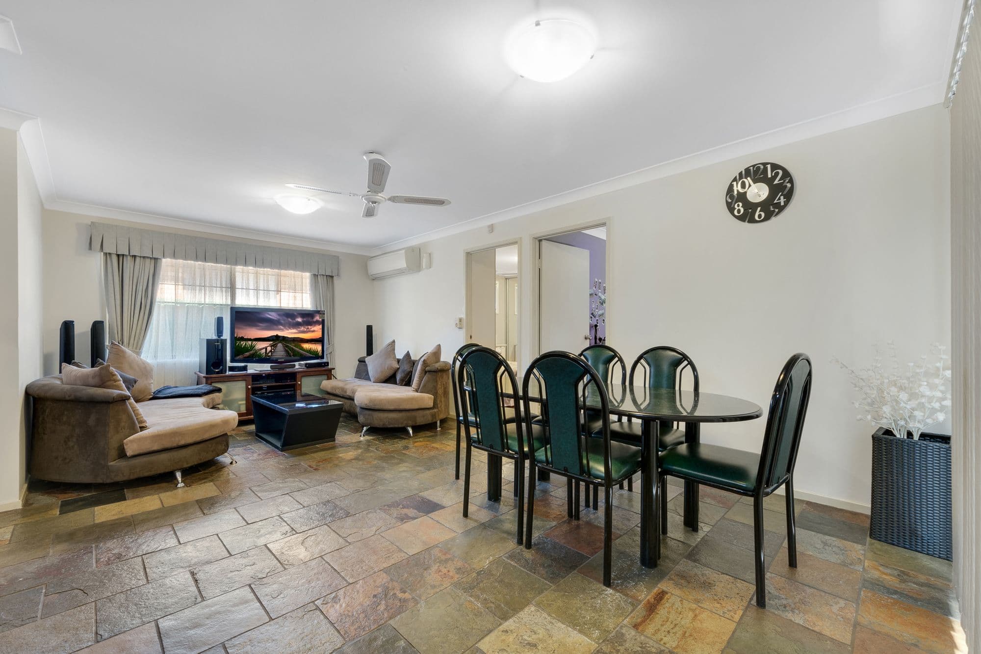 62 Fenton Crescent, Minto - Thumbnail 6