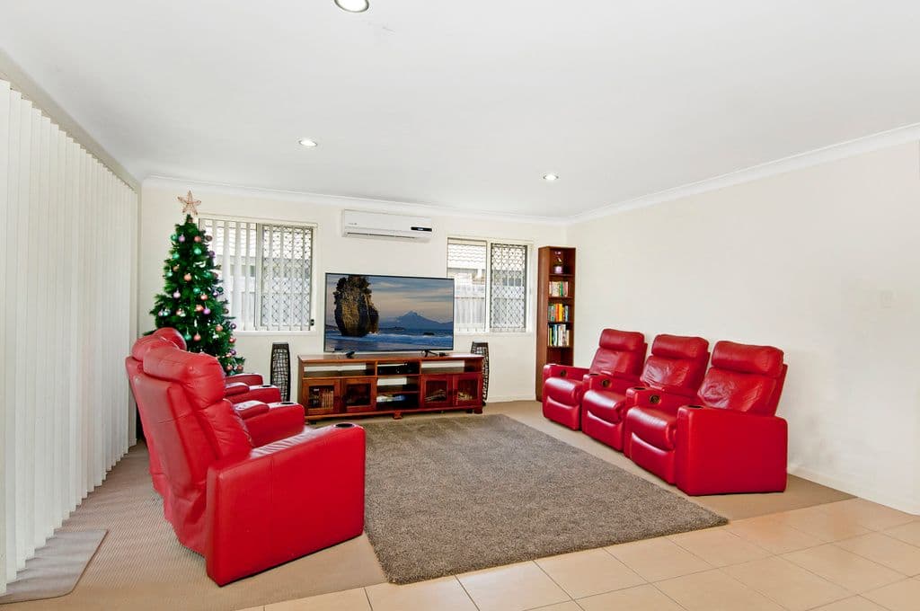 15 Ernestine Circuit, Eagleby QLD 4207, Eagleby - Thumbnail 3