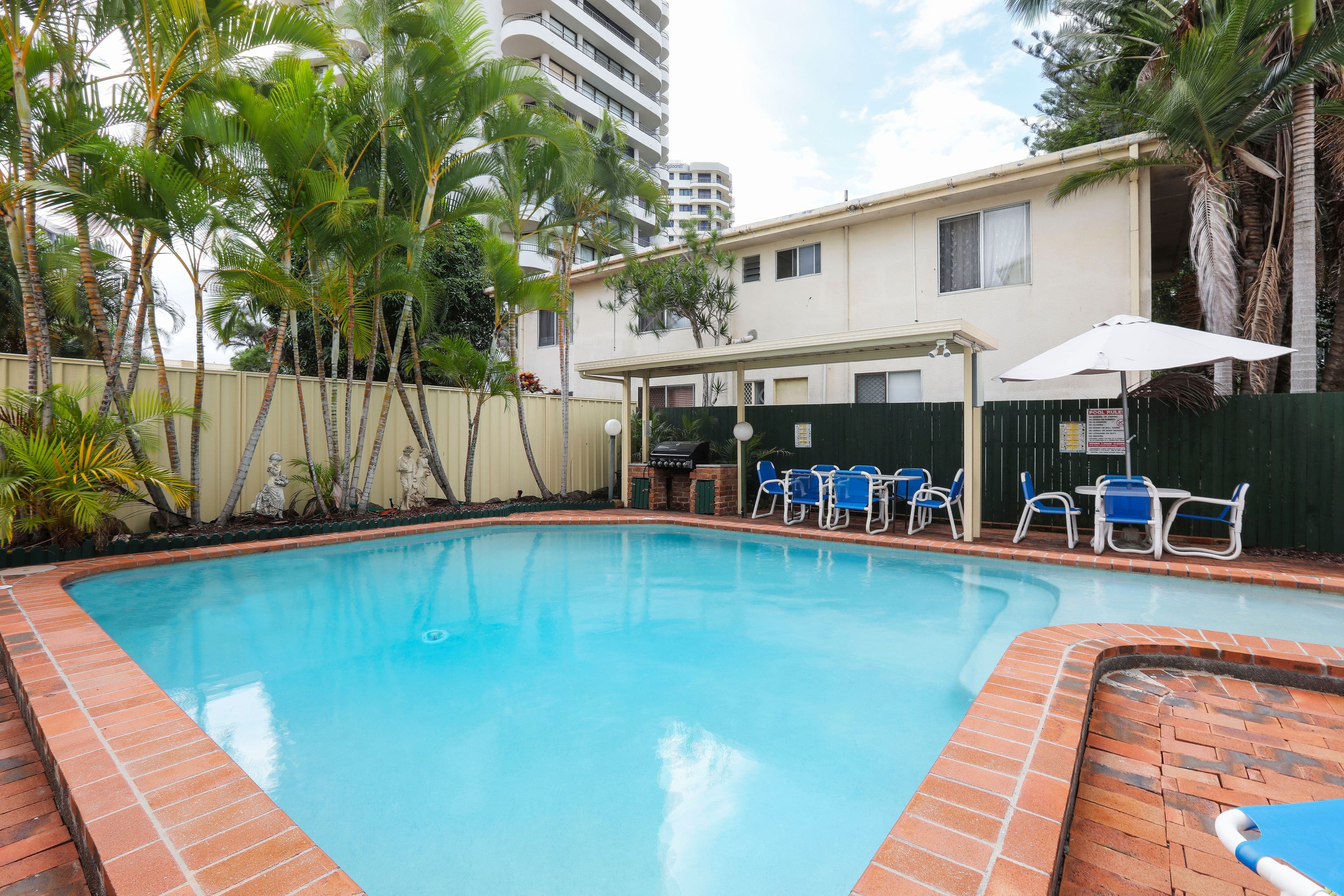 11 Frederick Street, Surfers Paradise QLD 4217, Surfers Paradise - Thumbnail 2