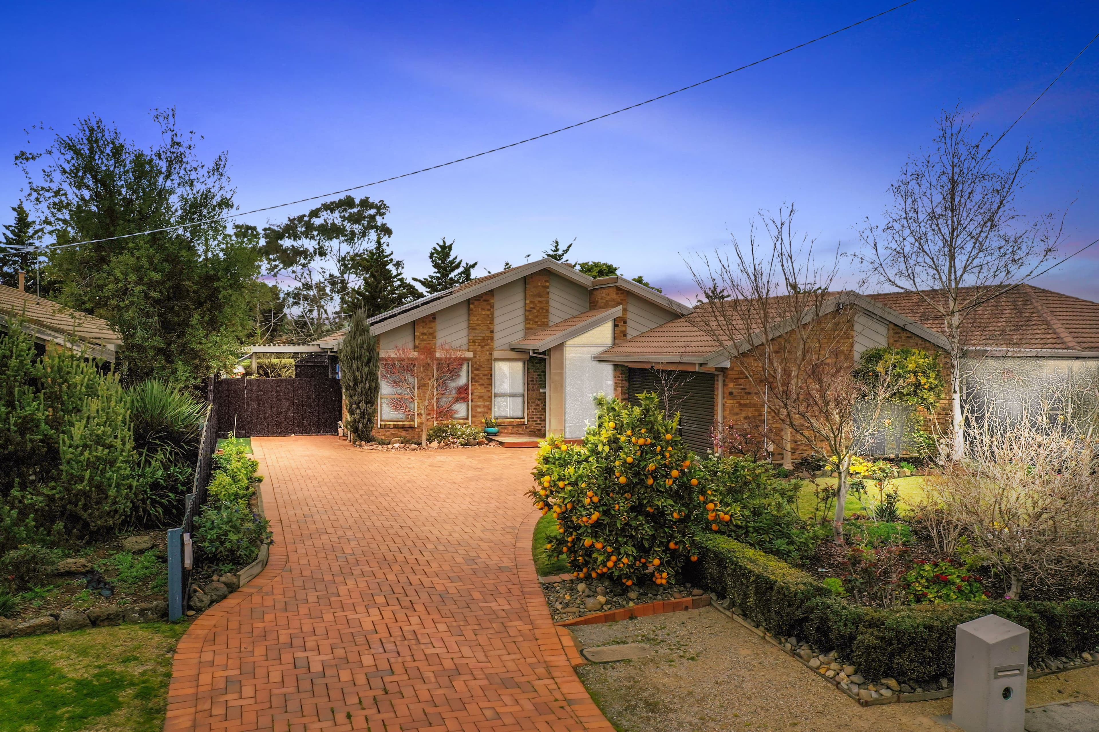 10 Eyre Close, Hoppers Crossing VIC 3029, Hoppers Crossing - Image 1