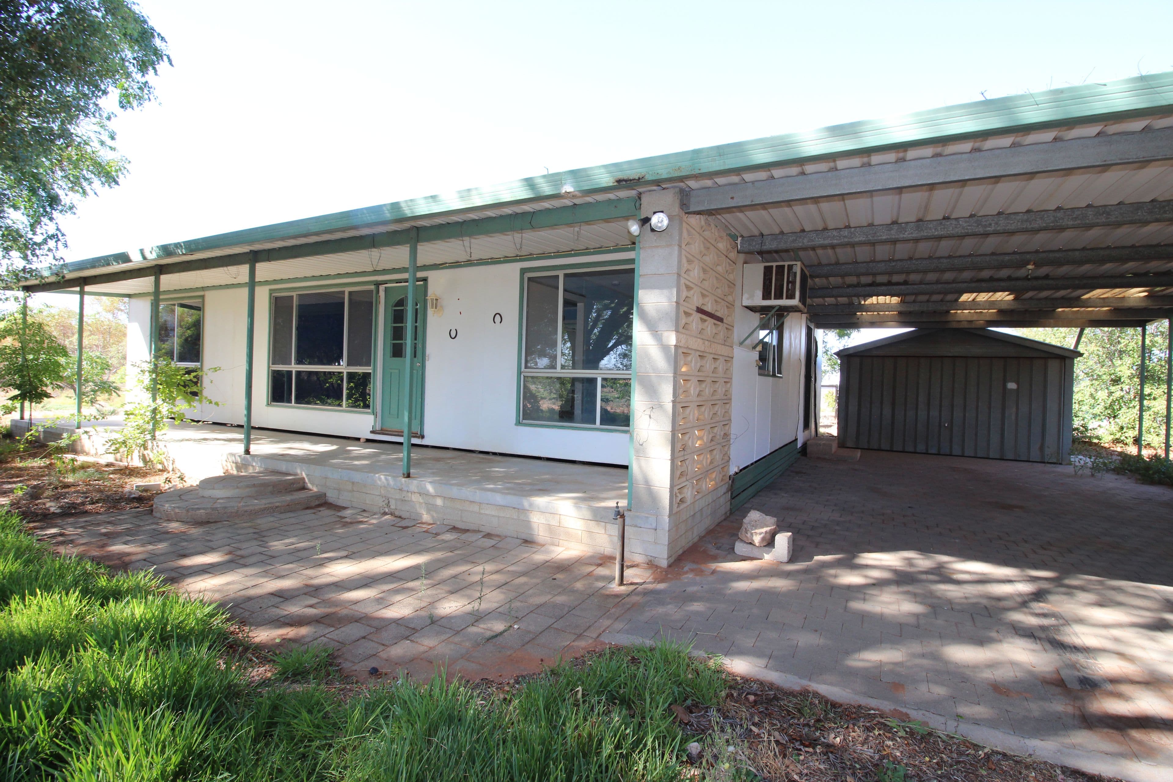 9 Foster Road, Waikerie SA 5330, Waikerie - Image 1