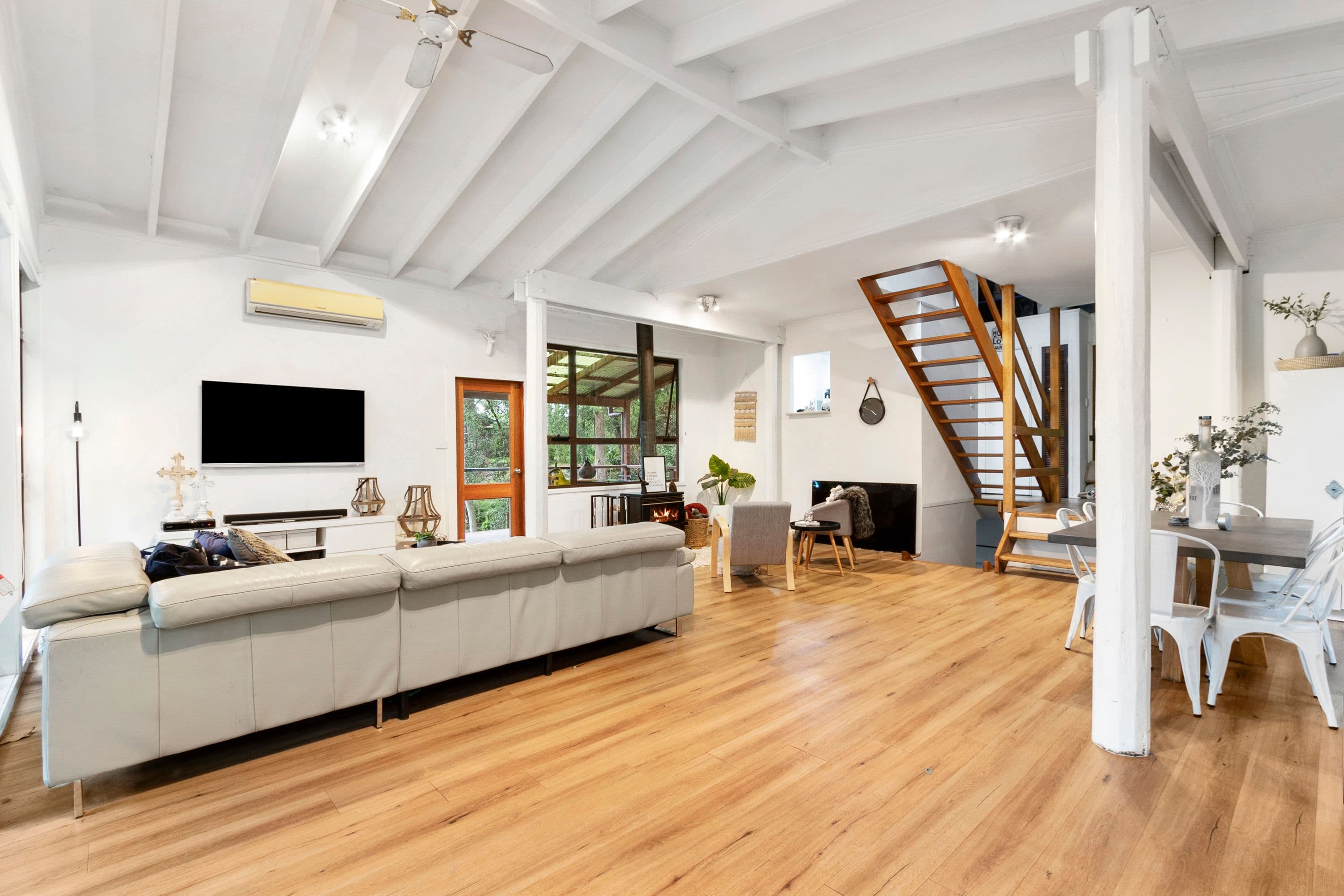 8 Red Gum Crescent, Bowen Mountain NSW 2753, Bowen Mountain - Thumbnail 2