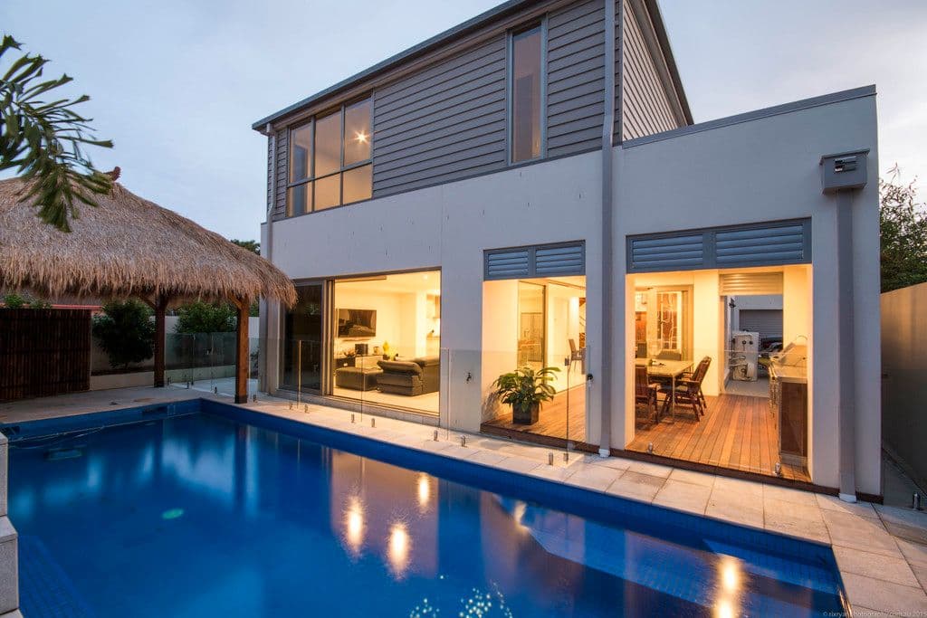 25 Mawarra Street, Chevron Island QLD 4217, Chevron Island - Image 1