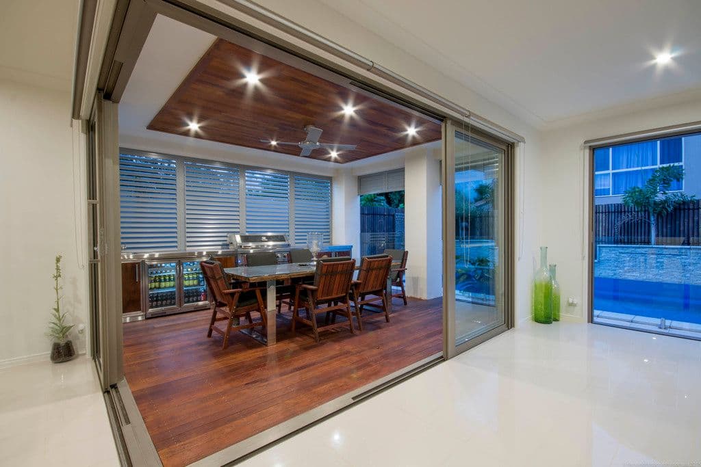 25 Mawarra Street, Chevron Island QLD 4217, Chevron Island - Thumbnail 6