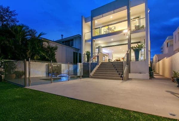 59 McConnell Street, Bulimba QLD 4171, Bulimba - Thumbnail 2