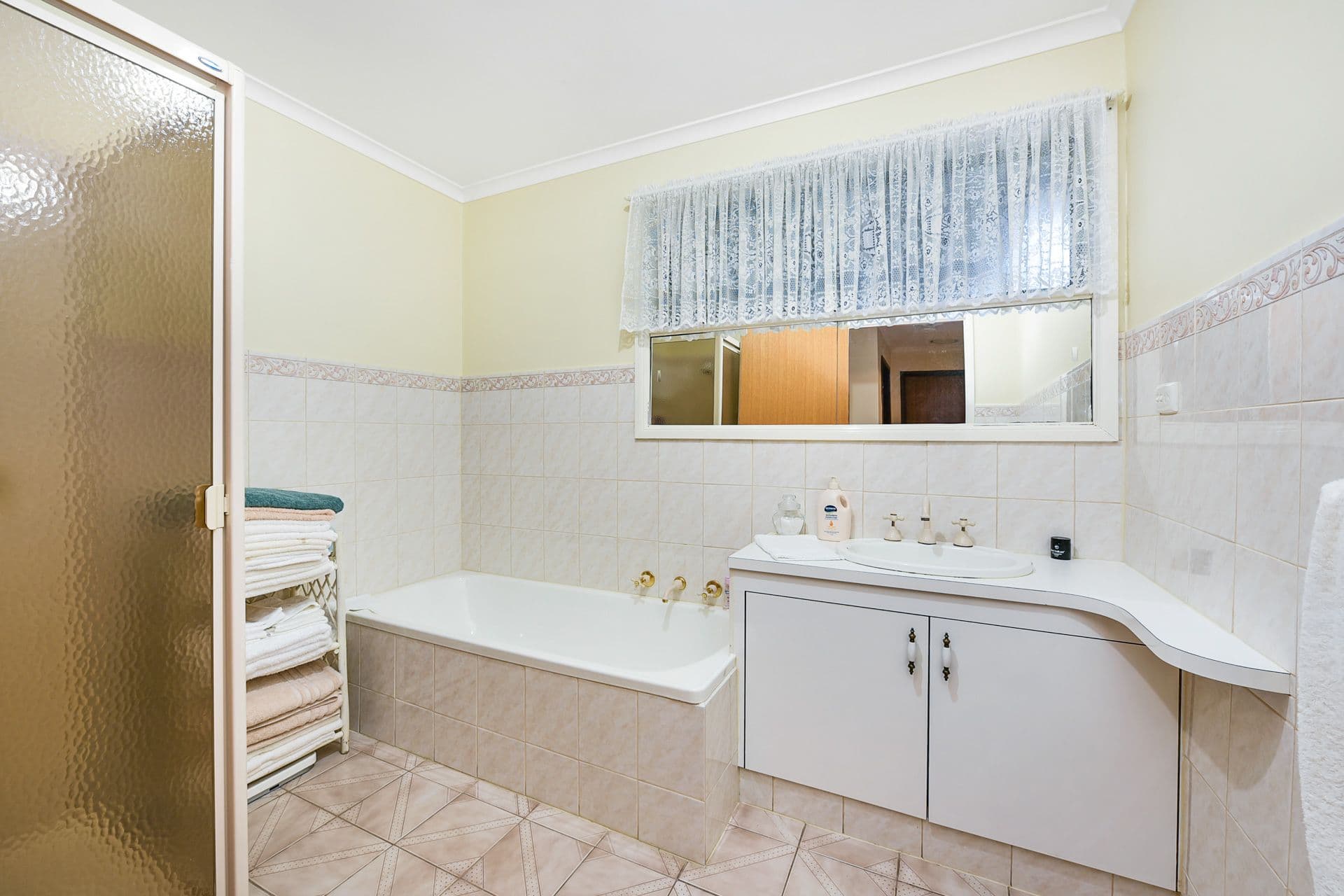 2 Rawdon Hill Drive, Dandenong North VIC 3175, Dandenong North - Thumbnail 7