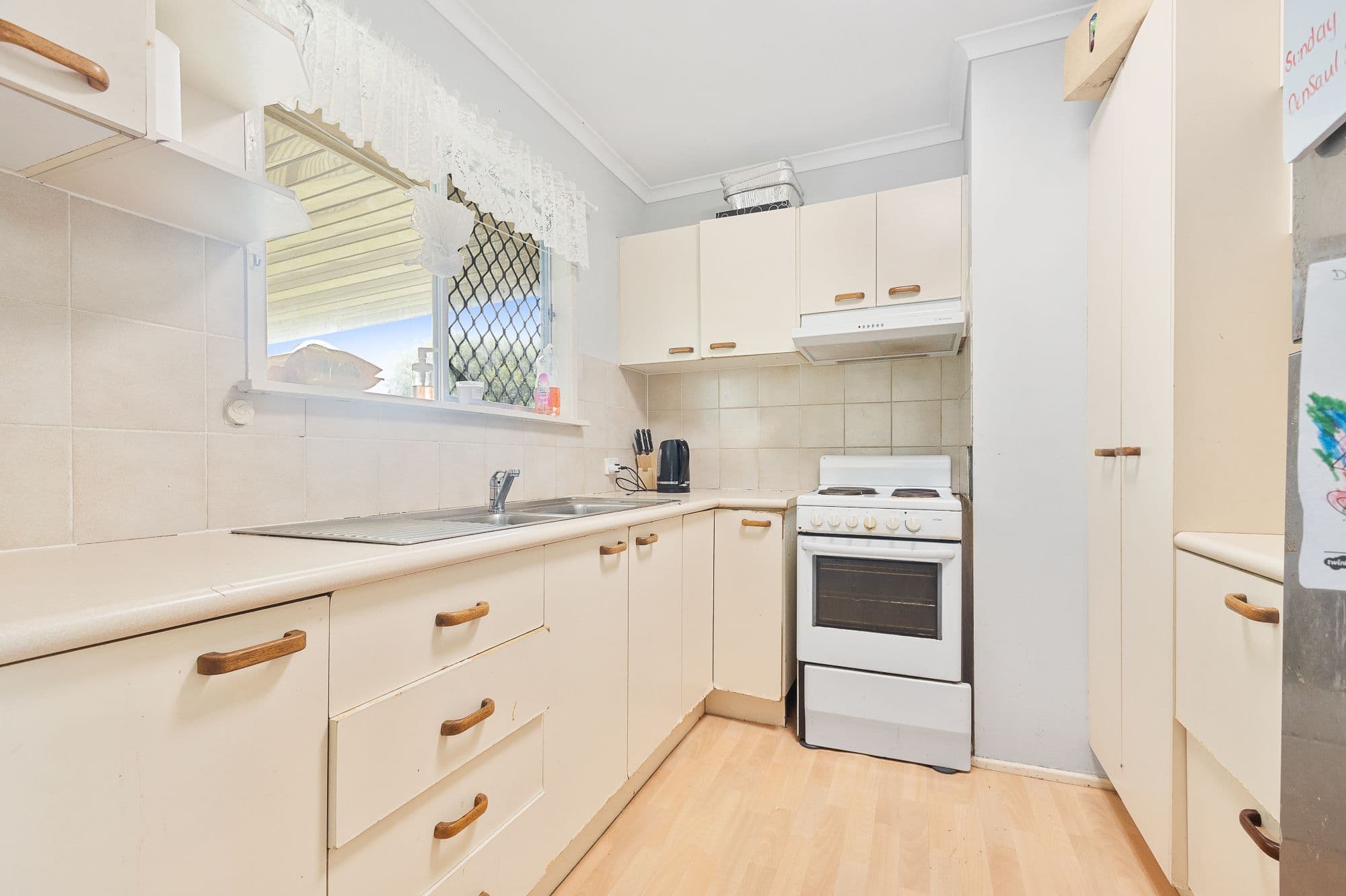 50 Tessman Street, Riverview QLD 4303, Riverview - Thumbnail 4