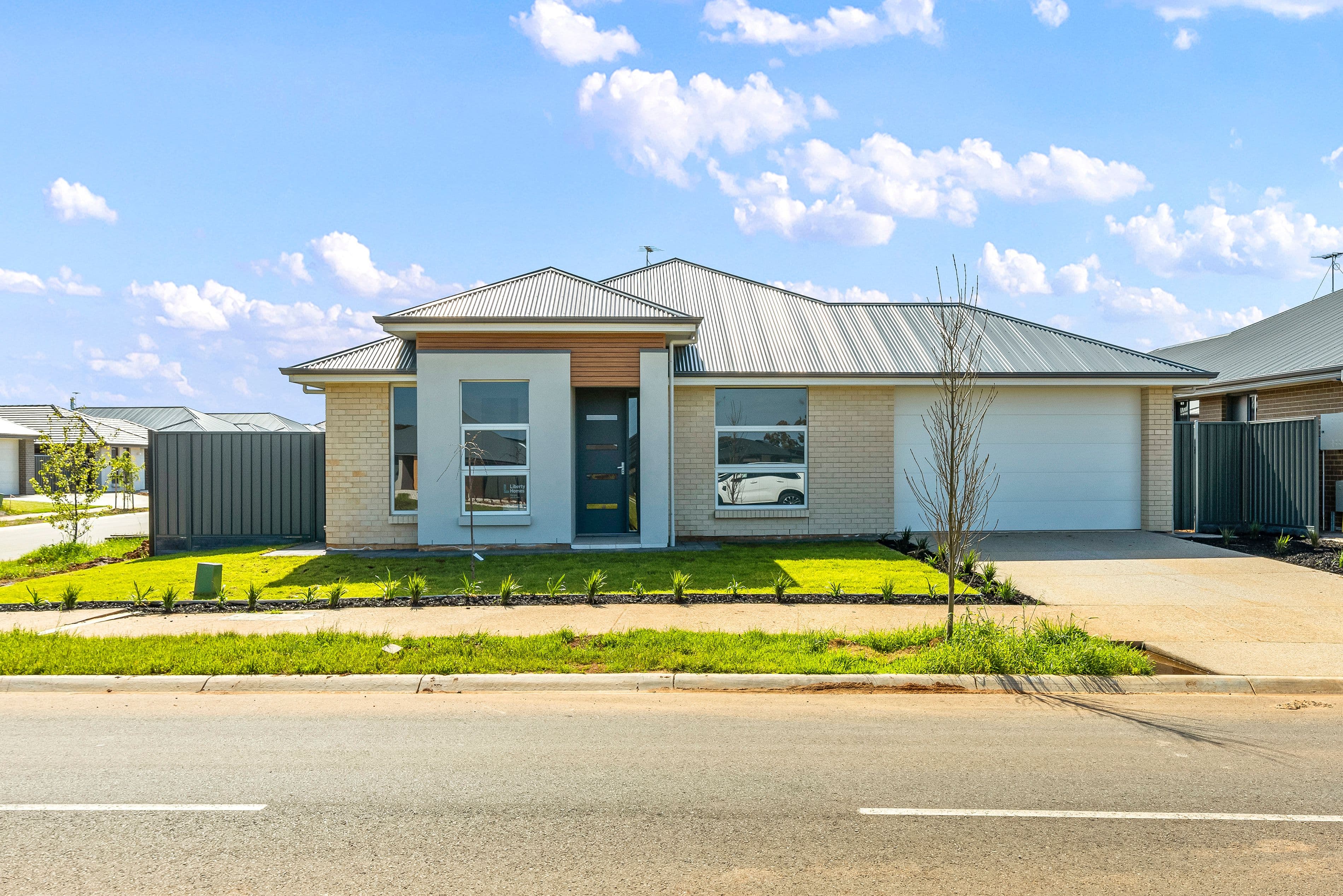 27 Jefferson Boulevard, Two Wells SA 5501, Two Wells - Image 1