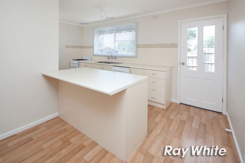 8 Indigo Court, Frankston North VIC 3200, Frankston North - Thumbnail 3