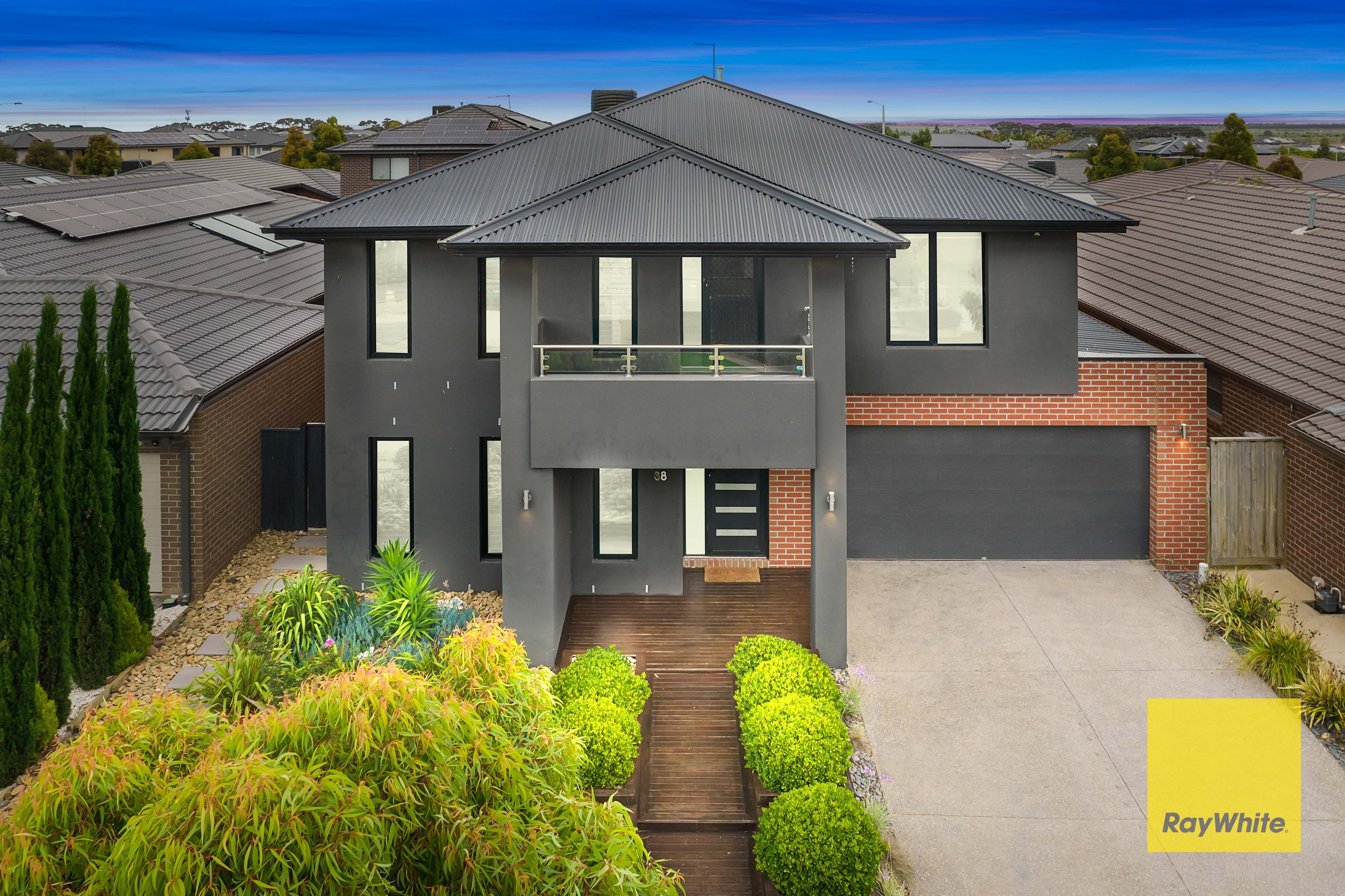 88 Anniversary Avenue, Wyndham Vale VIC 3024, Wyndham Vale - Thumbnail 2
