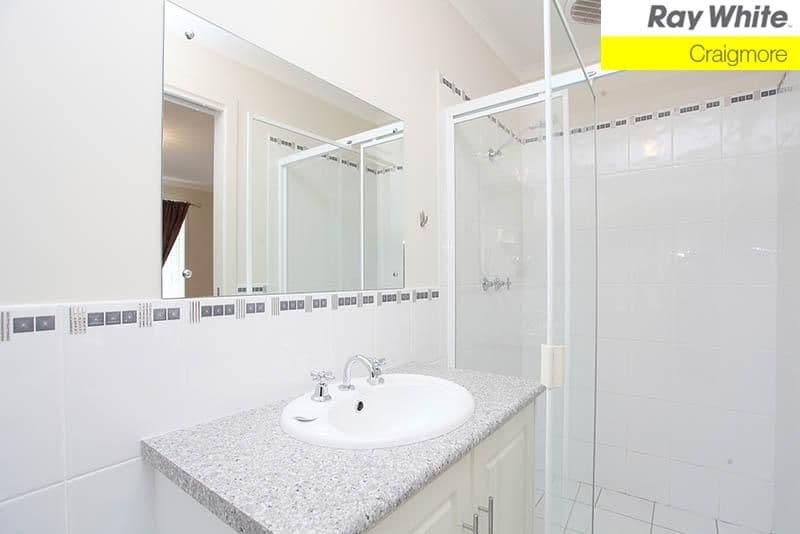 16 Hampshire Drive, CRAIGMORE SA 5114, Craigmore - Thumbnail 4