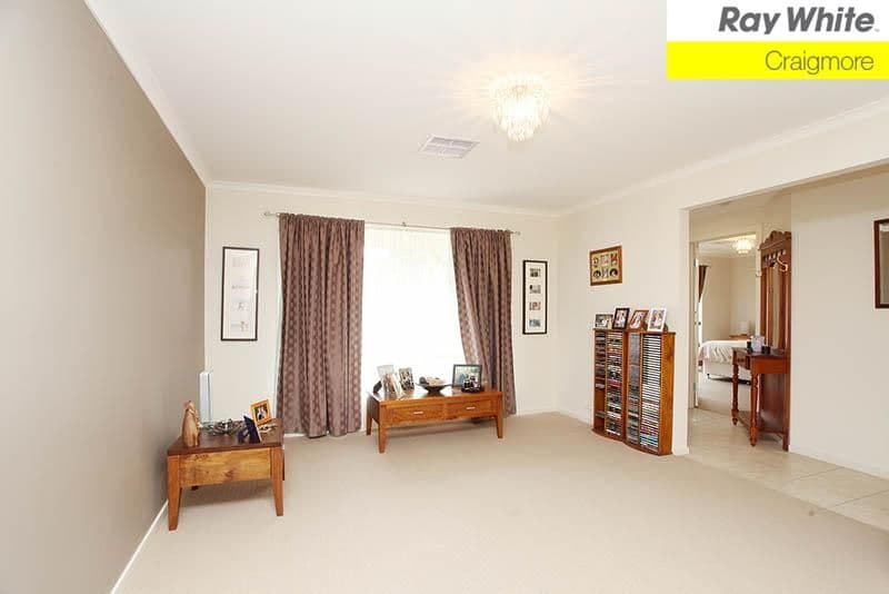 16 Hampshire Drive, CRAIGMORE SA 5114, Craigmore - Thumbnail 5