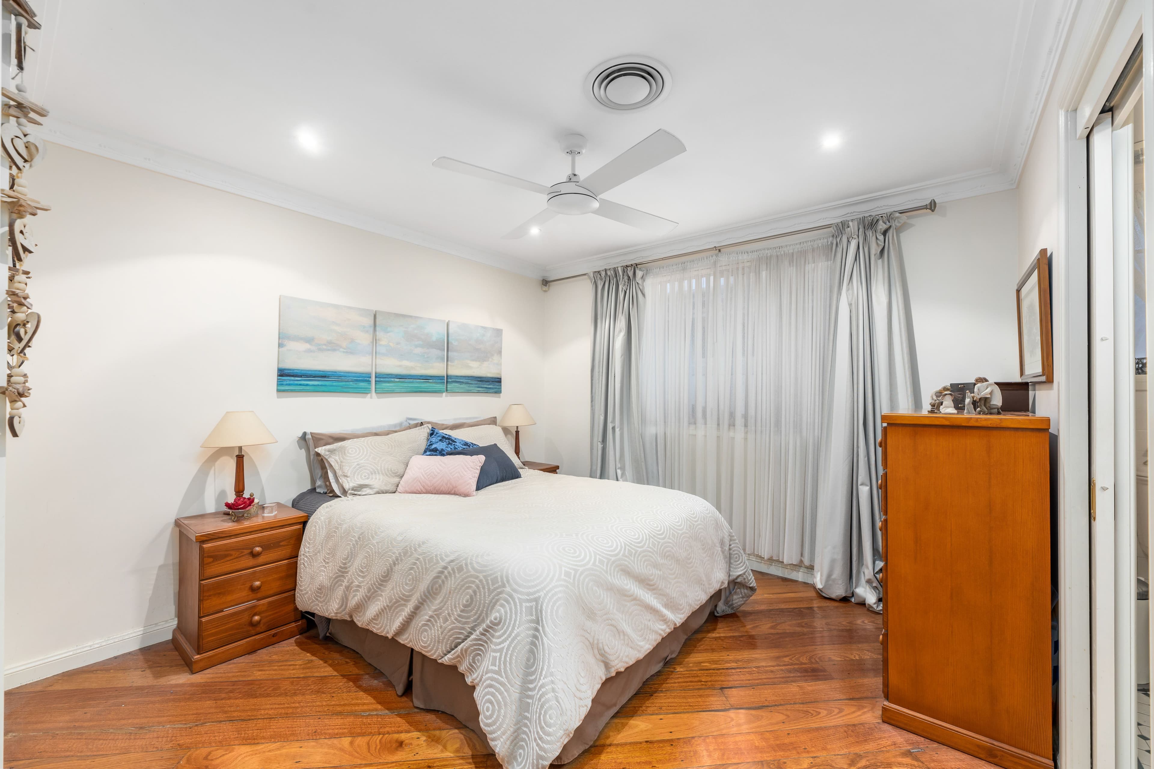 102 Matson Crescent, Miranda NSW 2228, Miranda - Thumbnail 6