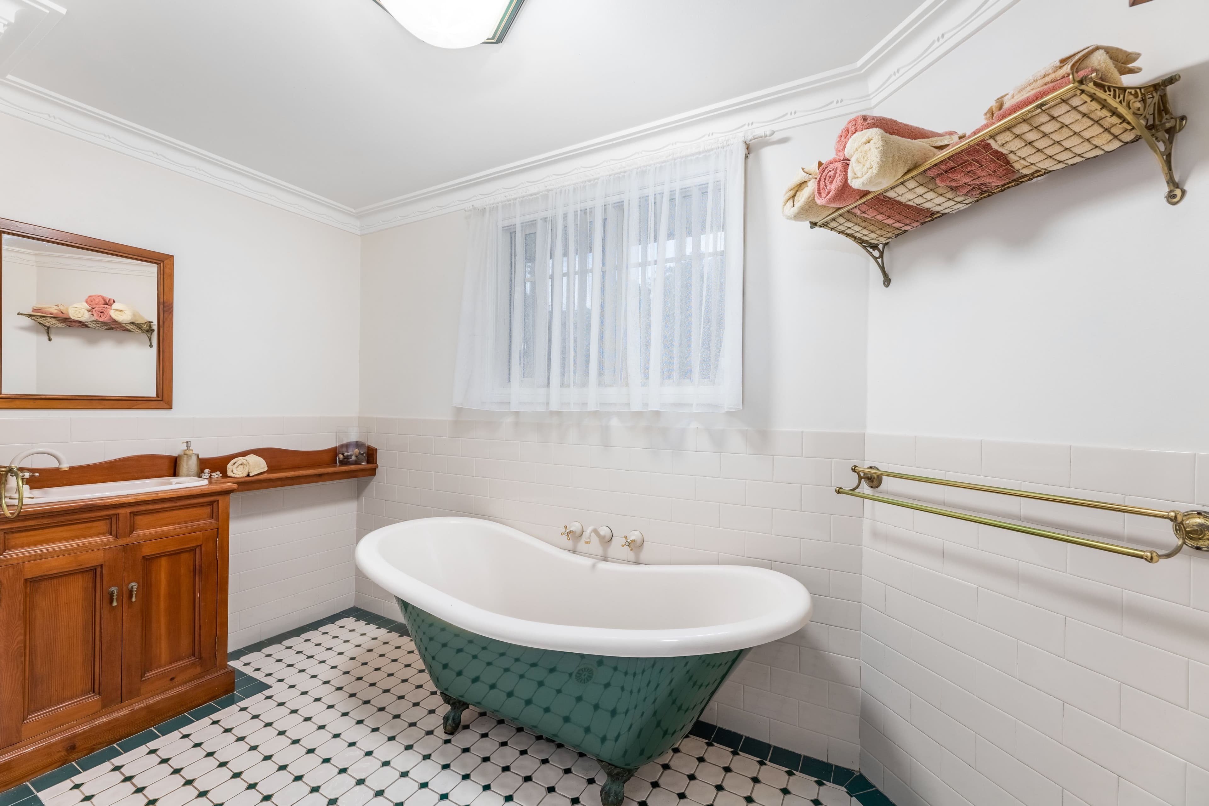 102 Matson Crescent, Miranda NSW 2228, Miranda - Thumbnail 7