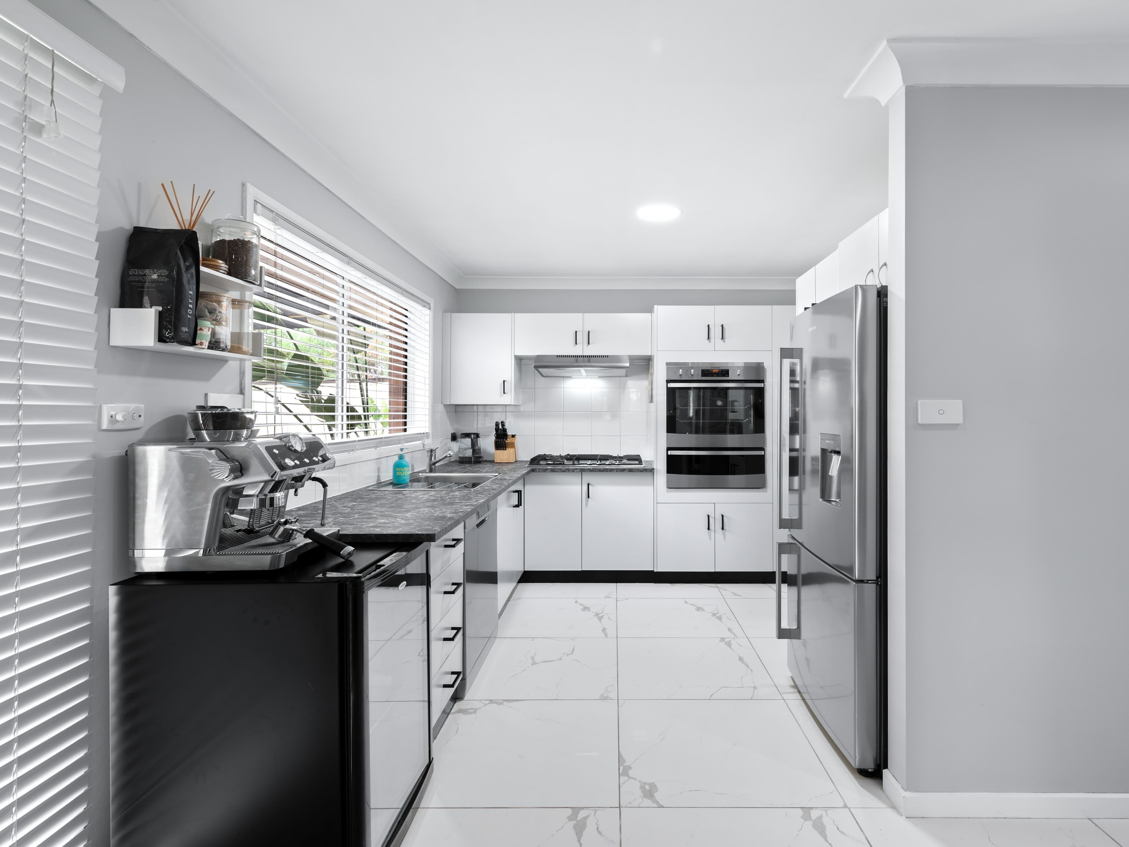 11 Martin Grove, Colyton NSW 2760, Colyton - Thumbnail 5