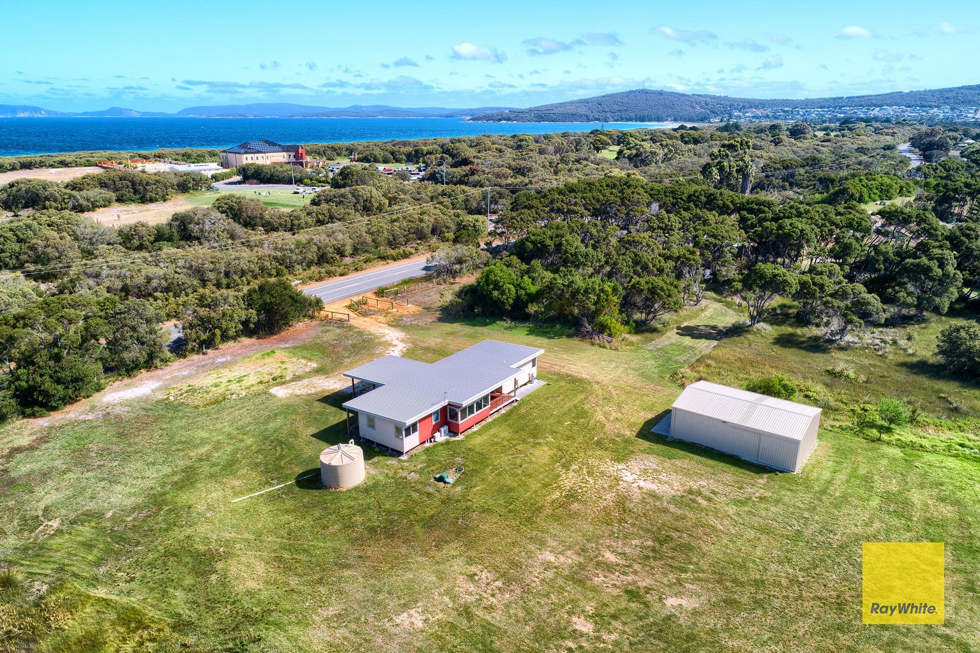 245 Emu Point Drive, Collingwood Park WA 6330, Collingwood Park - Thumbnail 6