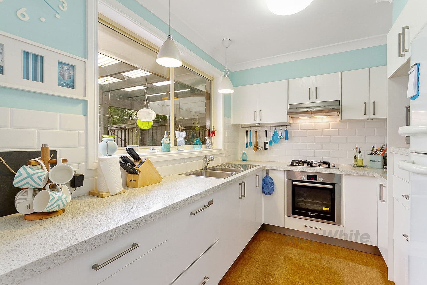 46 Kings Road, Castle Hill - Thumbnail 2