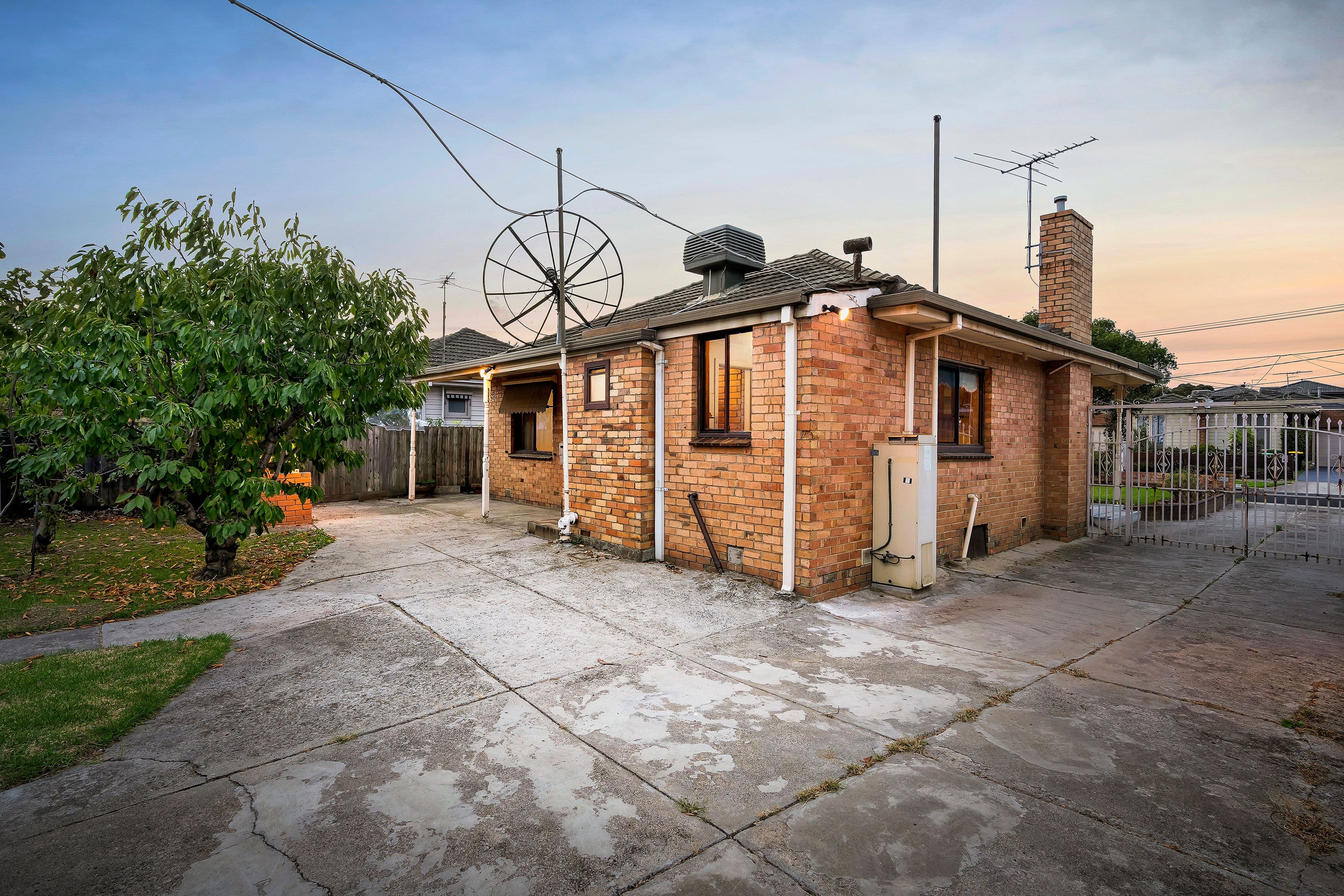37 Hudson Street, Fawkner VIC 3060, Fawkner - Thumbnail 2