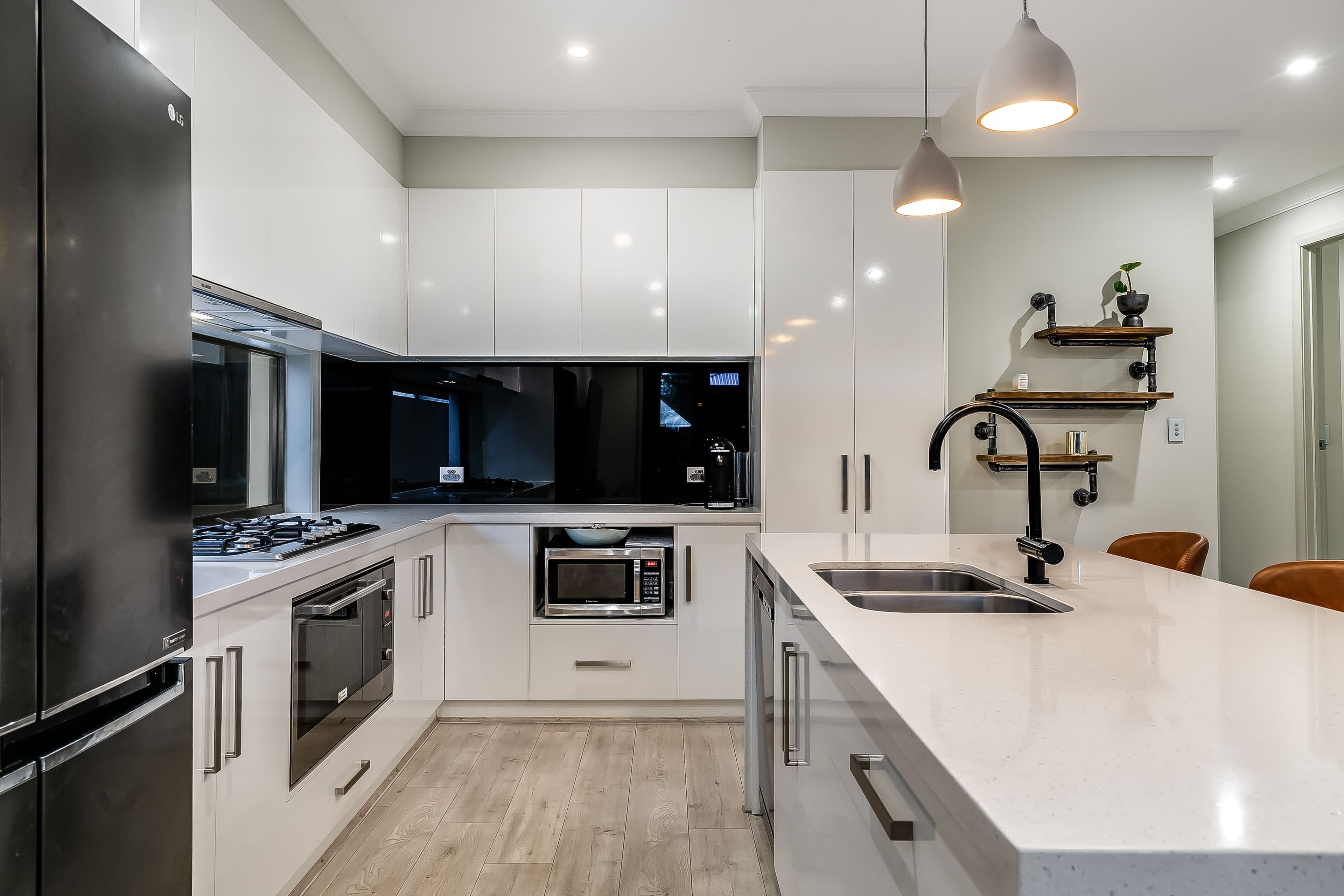 124 Beach Street, Grange SA 5022, Grange - Thumbnail 5