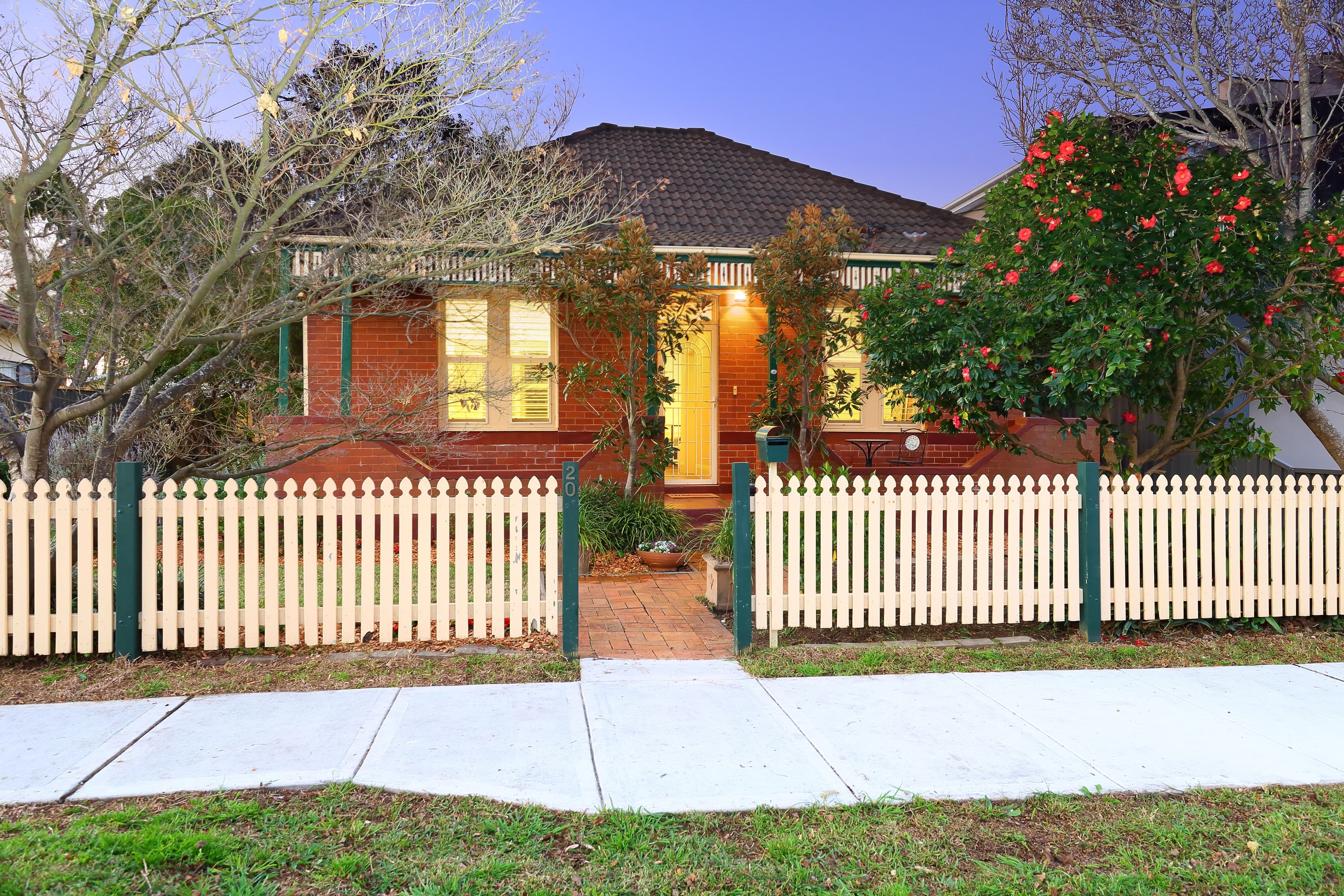 20 Blackshaw Avenue, Mortdale - Image 1