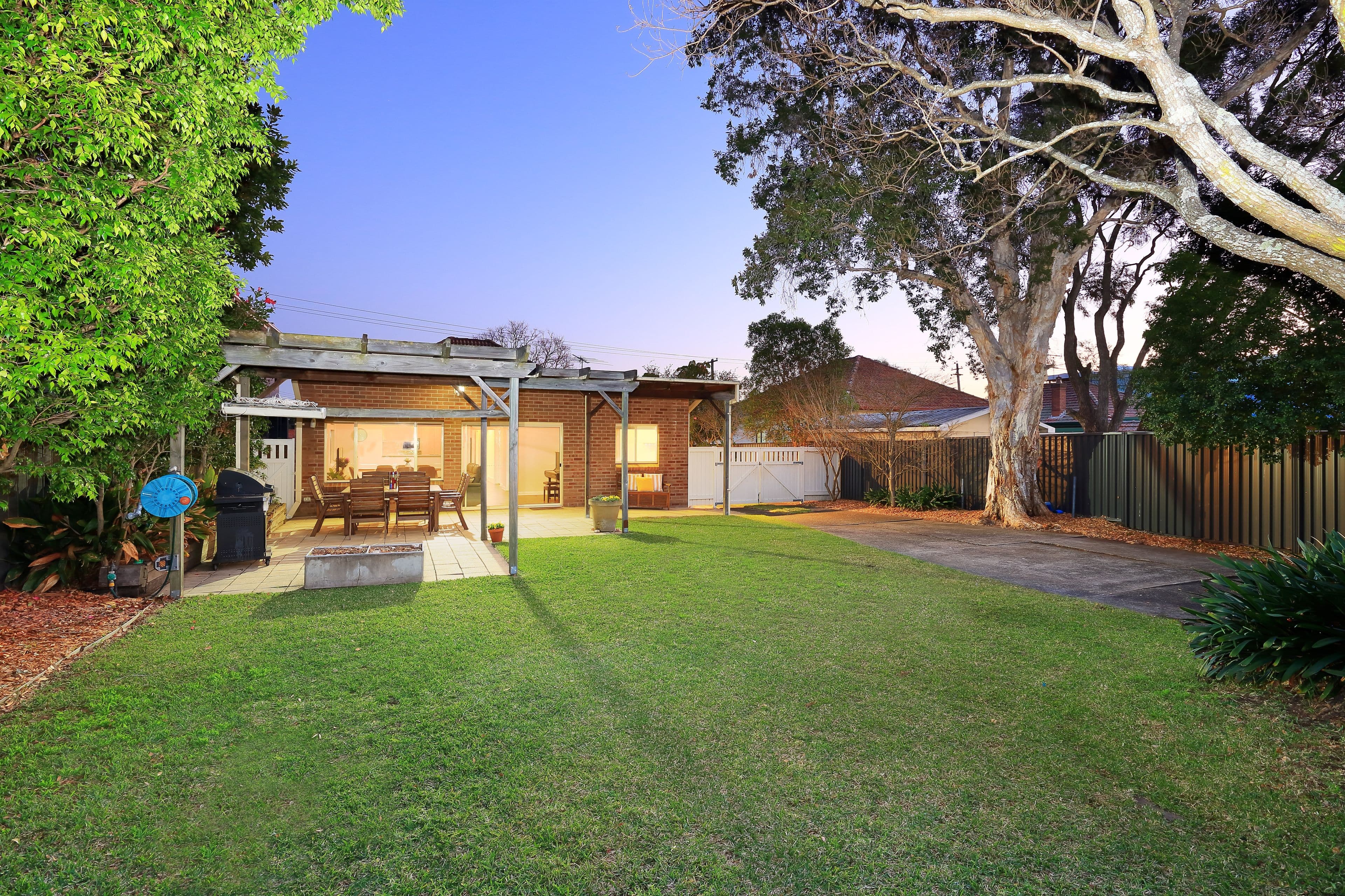 20 Blackshaw Avenue, Mortdale - Thumbnail 2