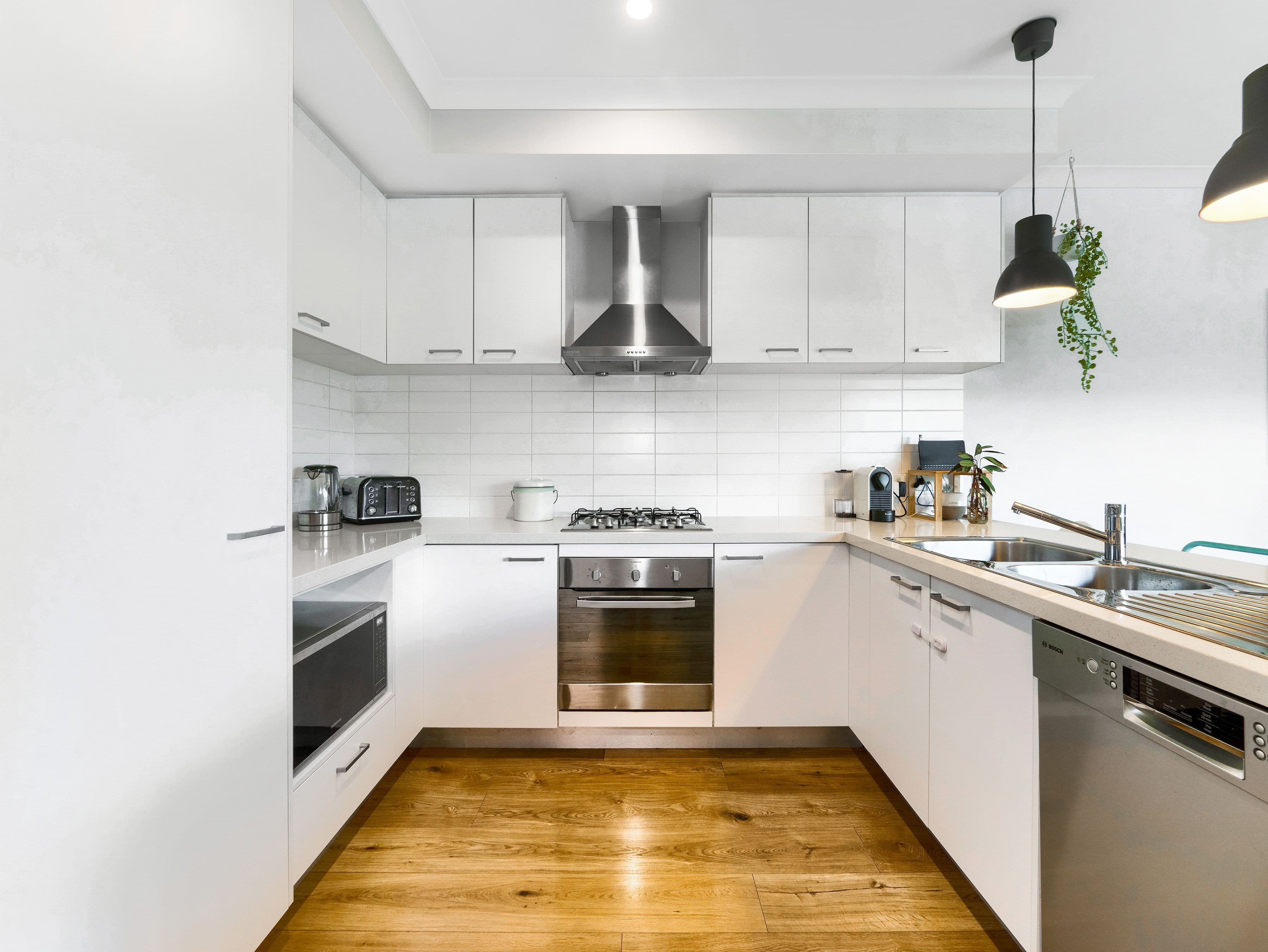 137a Wheelers Park Drive, Cranbourne North VIC 3977, Cranbourne North - Thumbnail 4