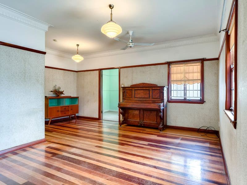 43 Canopus Street, COORPAROO QLD 4151, Coorparoo - Thumbnail 2