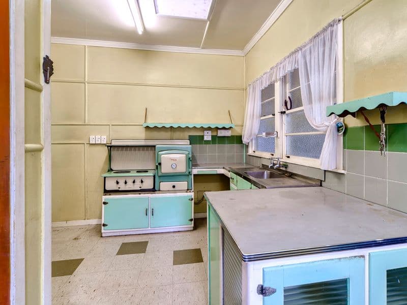 43 Canopus Street, COORPAROO QLD 4151, Coorparoo - Thumbnail 6