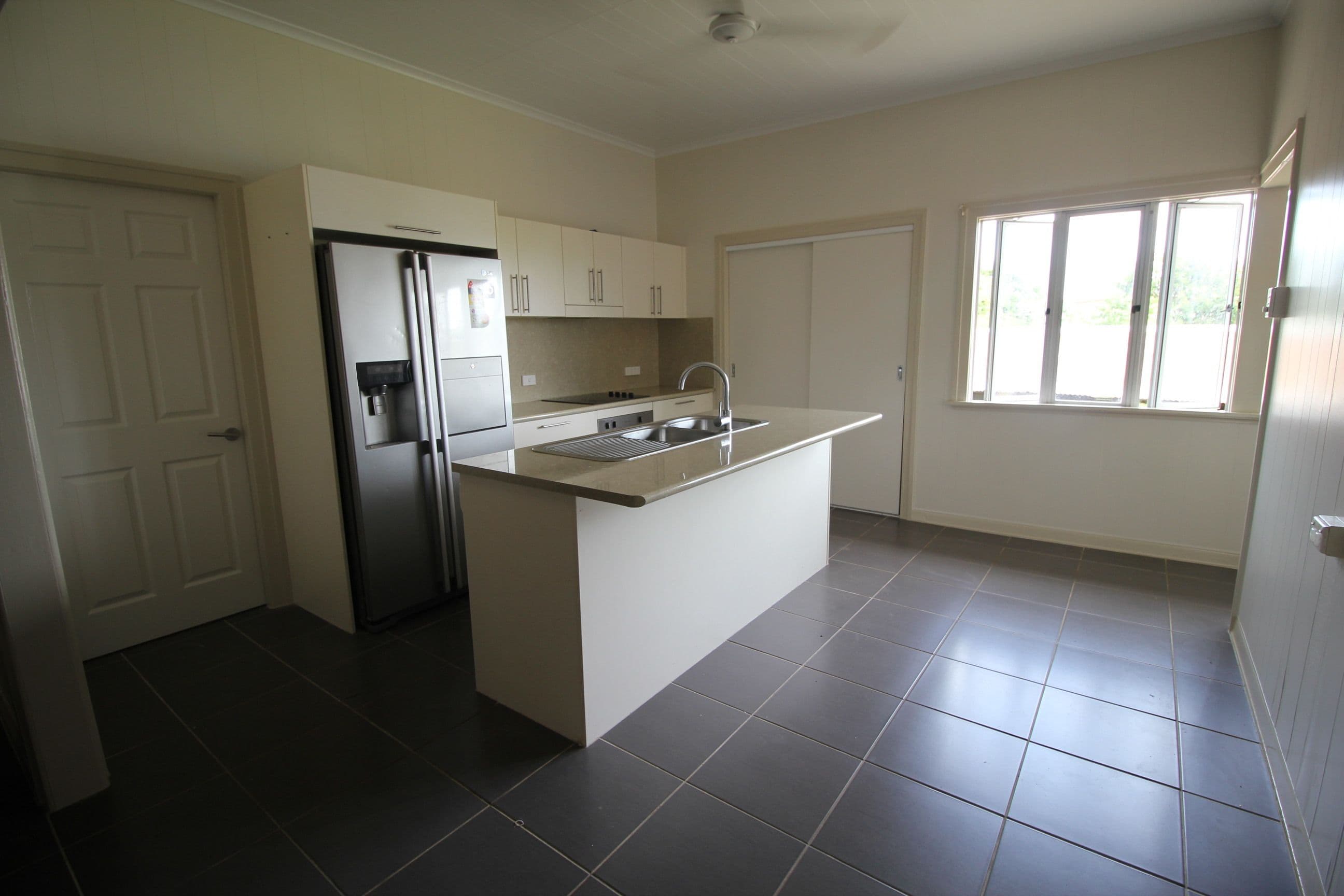 36 Davidson Street, Ingham QLD 4850, Ingham - Thumbnail 4