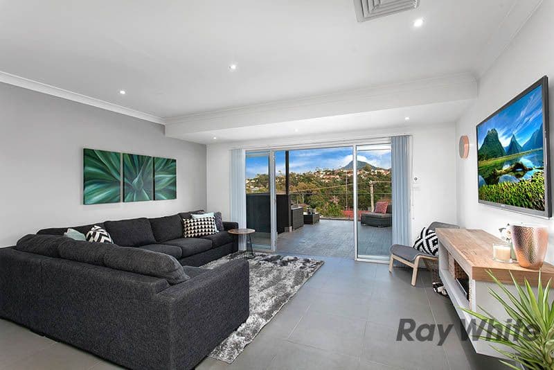 19 Stanleigh Crescent, West Wollongong NSW 2500, West Wollongong - Thumbnail 4