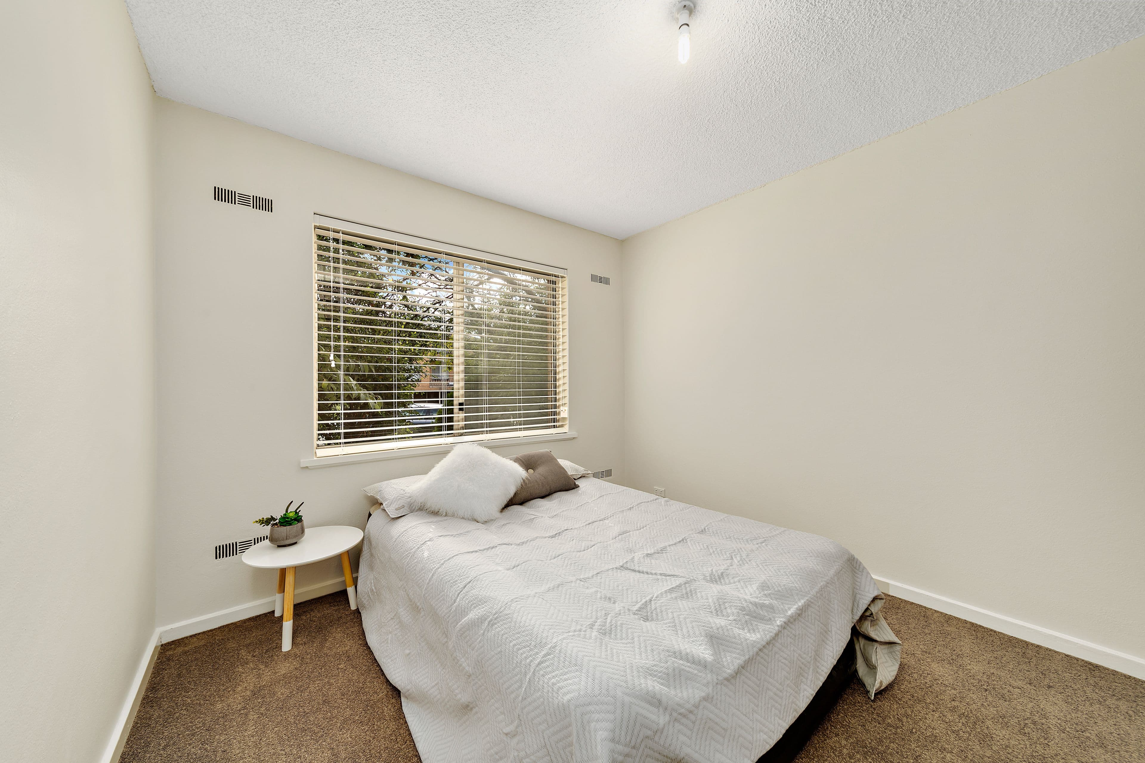 1 Velacia Place, Queanbeyan NSW 2620, Queanbeyan - Thumbnail 5