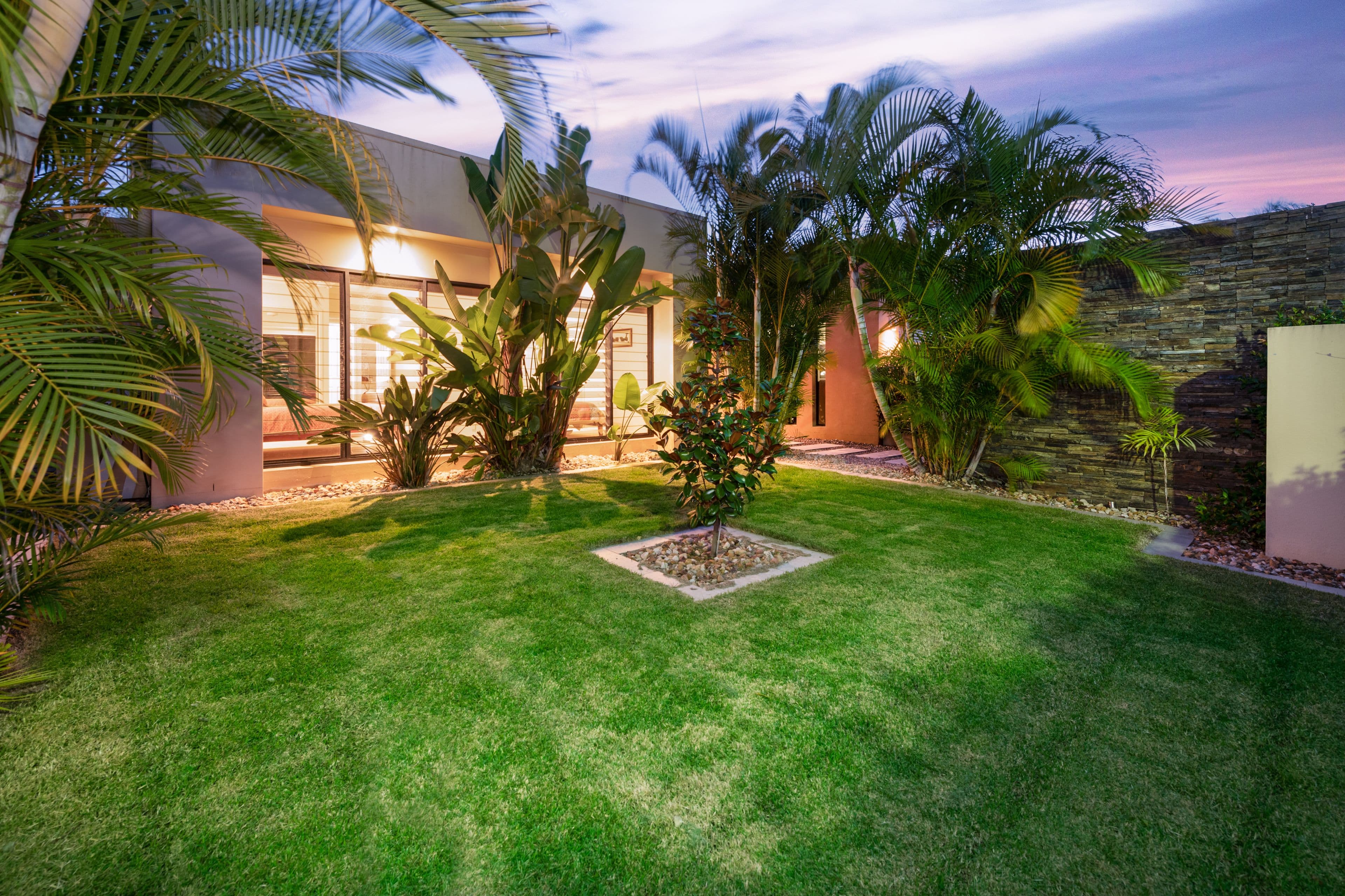 8 North Bank Court, Helensvale QLD 4212, Helensvale - Thumbnail 4