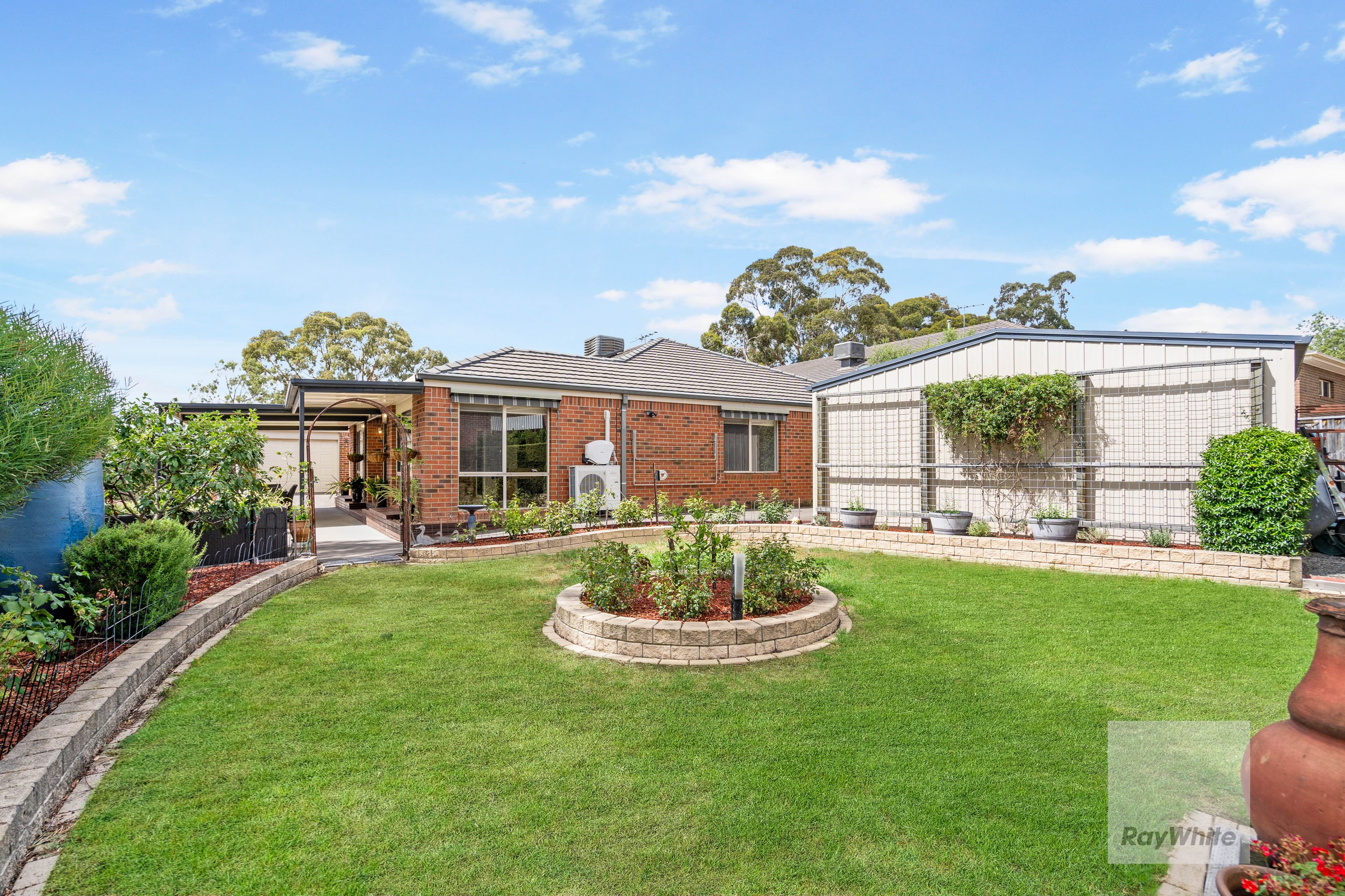 23 Spavin Drive, Sunbury VIC 3429, Sunbury - Thumbnail 3