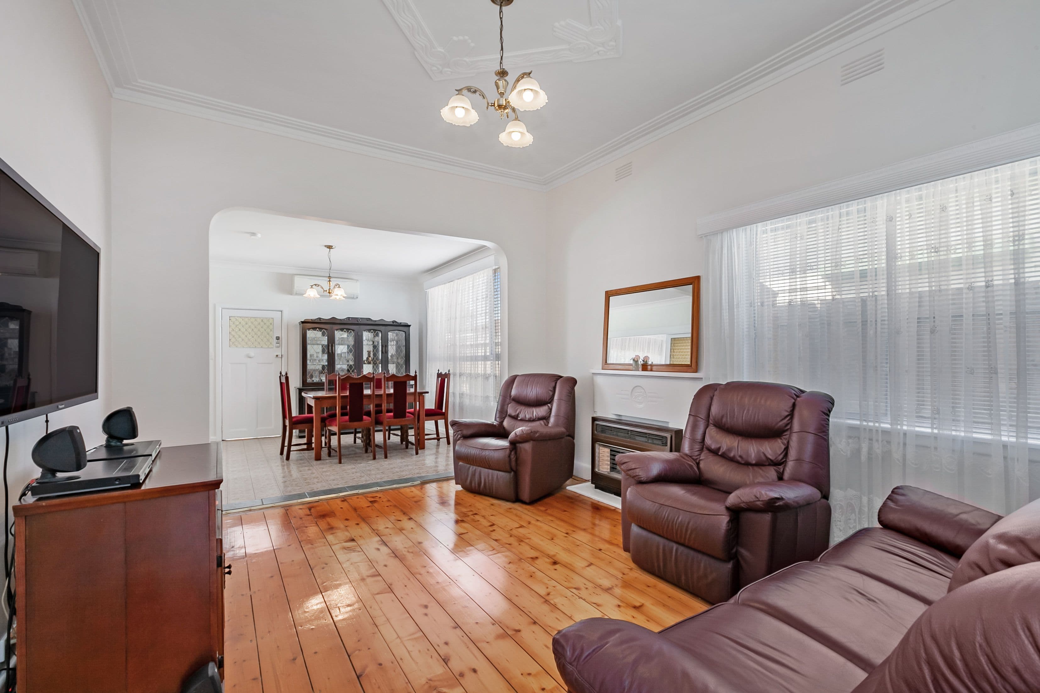 64 Queen Street, Coburg VIC 3058, Coburg - Thumbnail 2