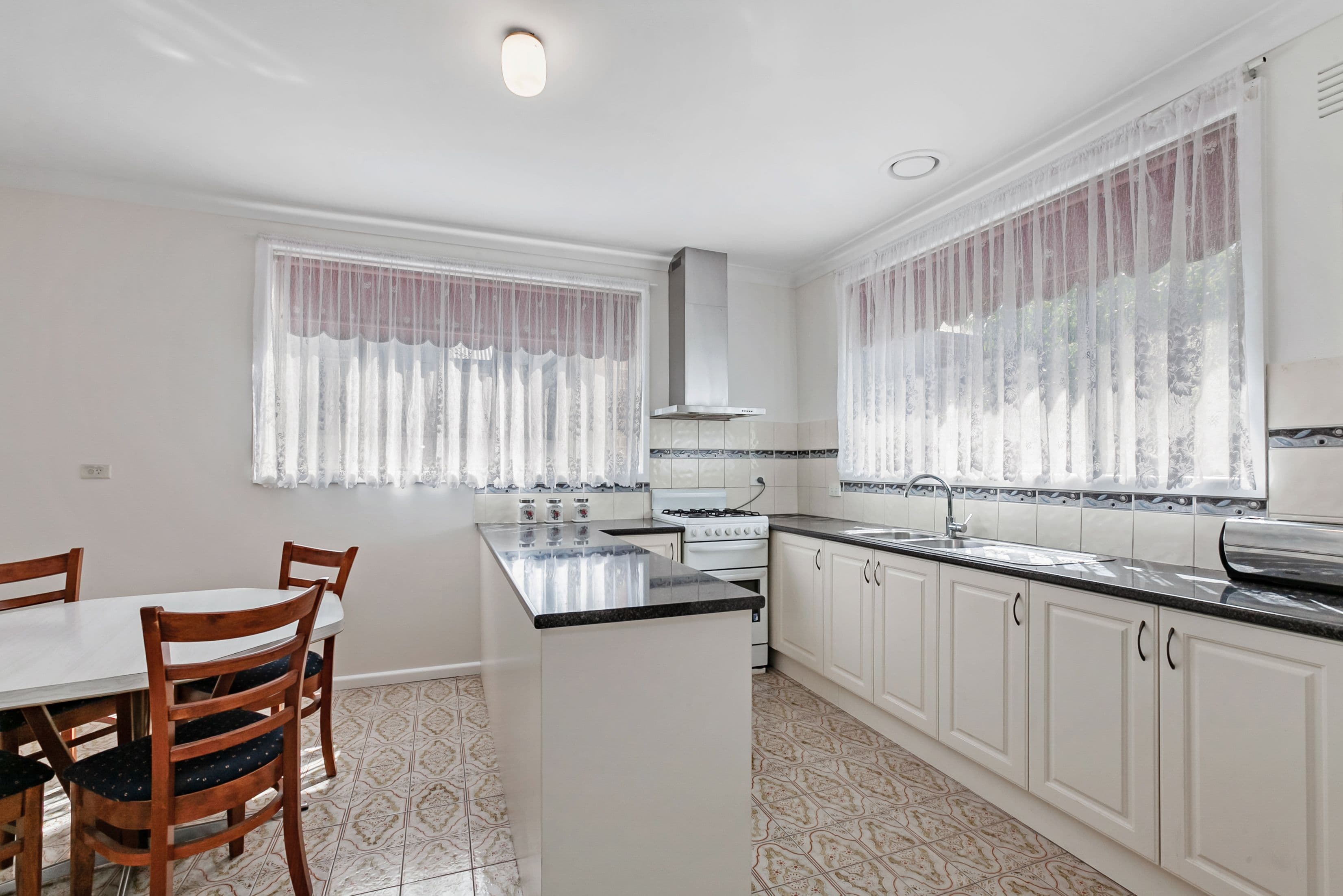 64 Queen Street, Coburg VIC 3058, Coburg - Thumbnail 8