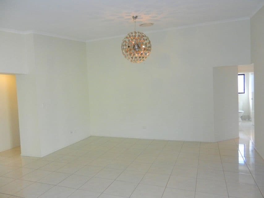 2 Shanti Lane, MORAYFIELD QLD 4506, Morayfield - Thumbnail 7