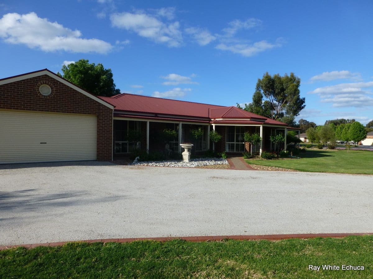 5 Holmfield Court, MOAMA NSW 2731, Moama - Thumbnail 2