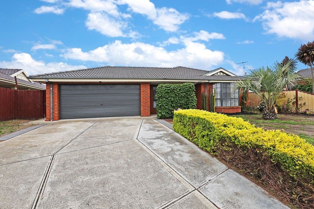 9 Agathea Close, Corio VIC 3214, Corio - Thumbnail 2